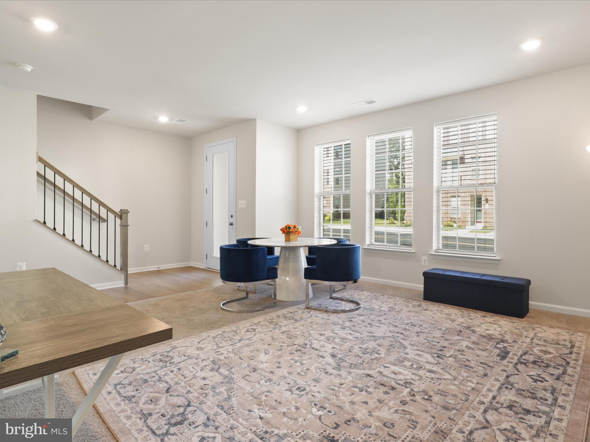 EAST QUARTER - Residential