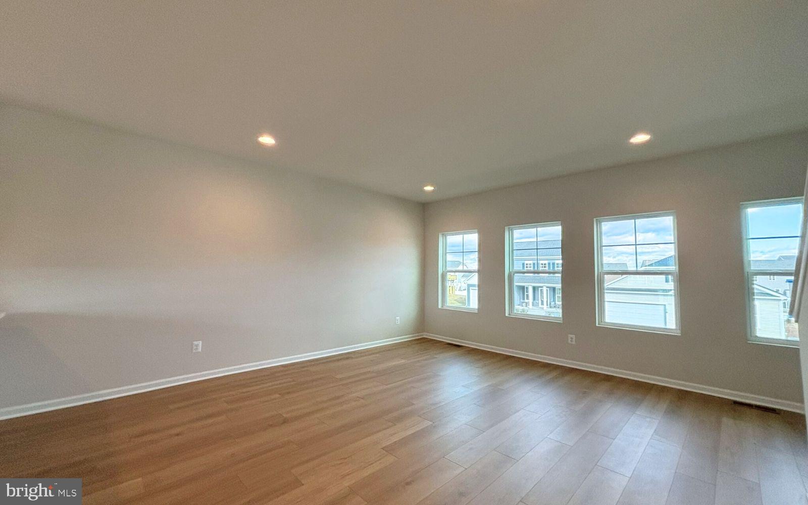 SNOWDEN BRIDGE - Residential