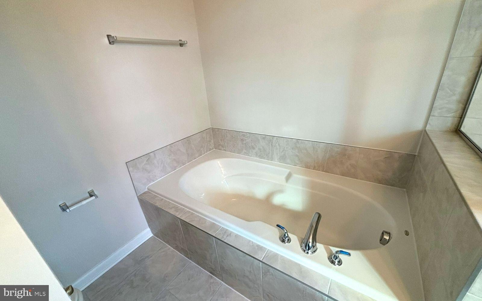 SNOWDEN BRIDGE - Residential