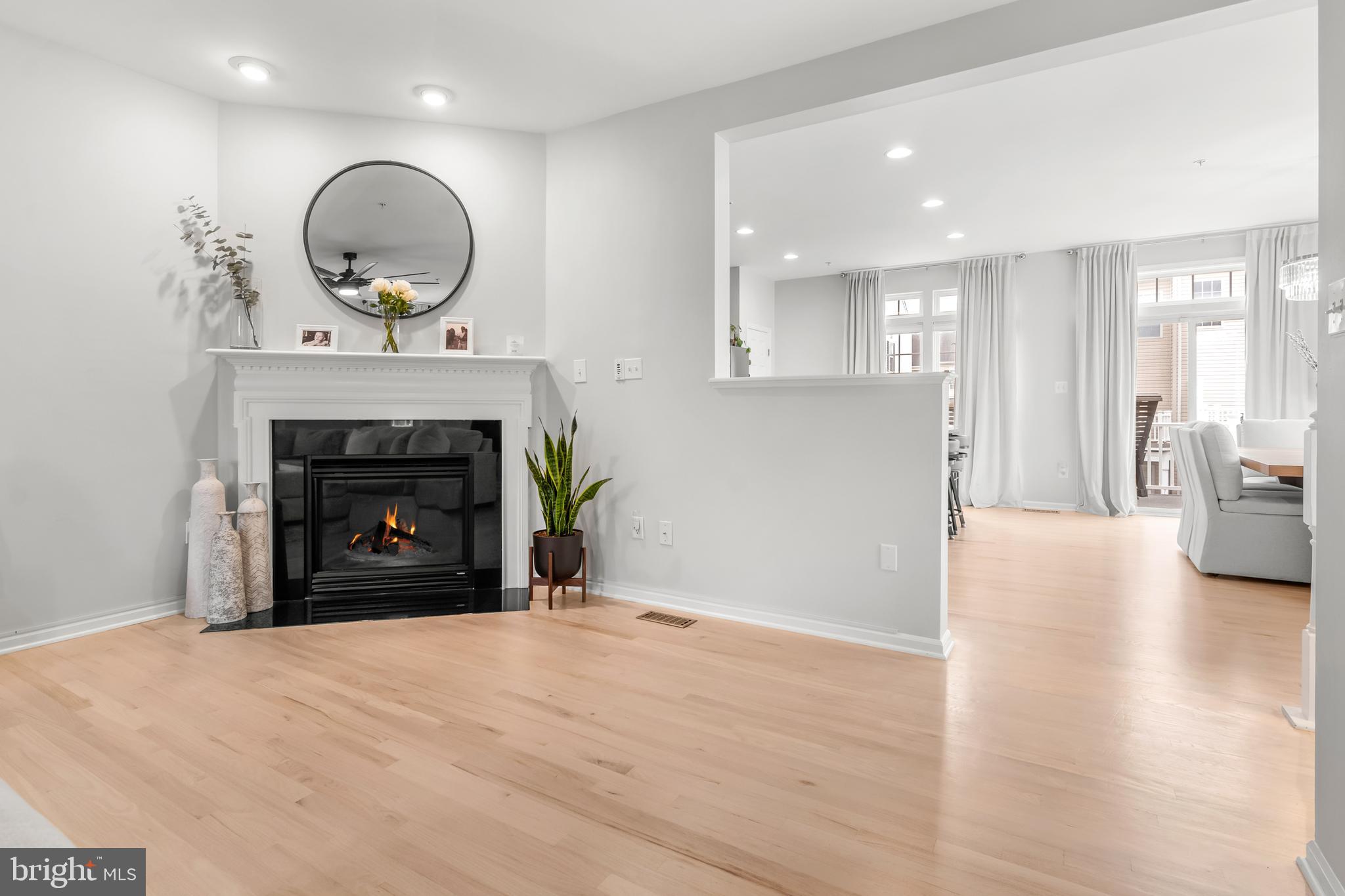 VILLAGES OF DORCHESTER - Residential