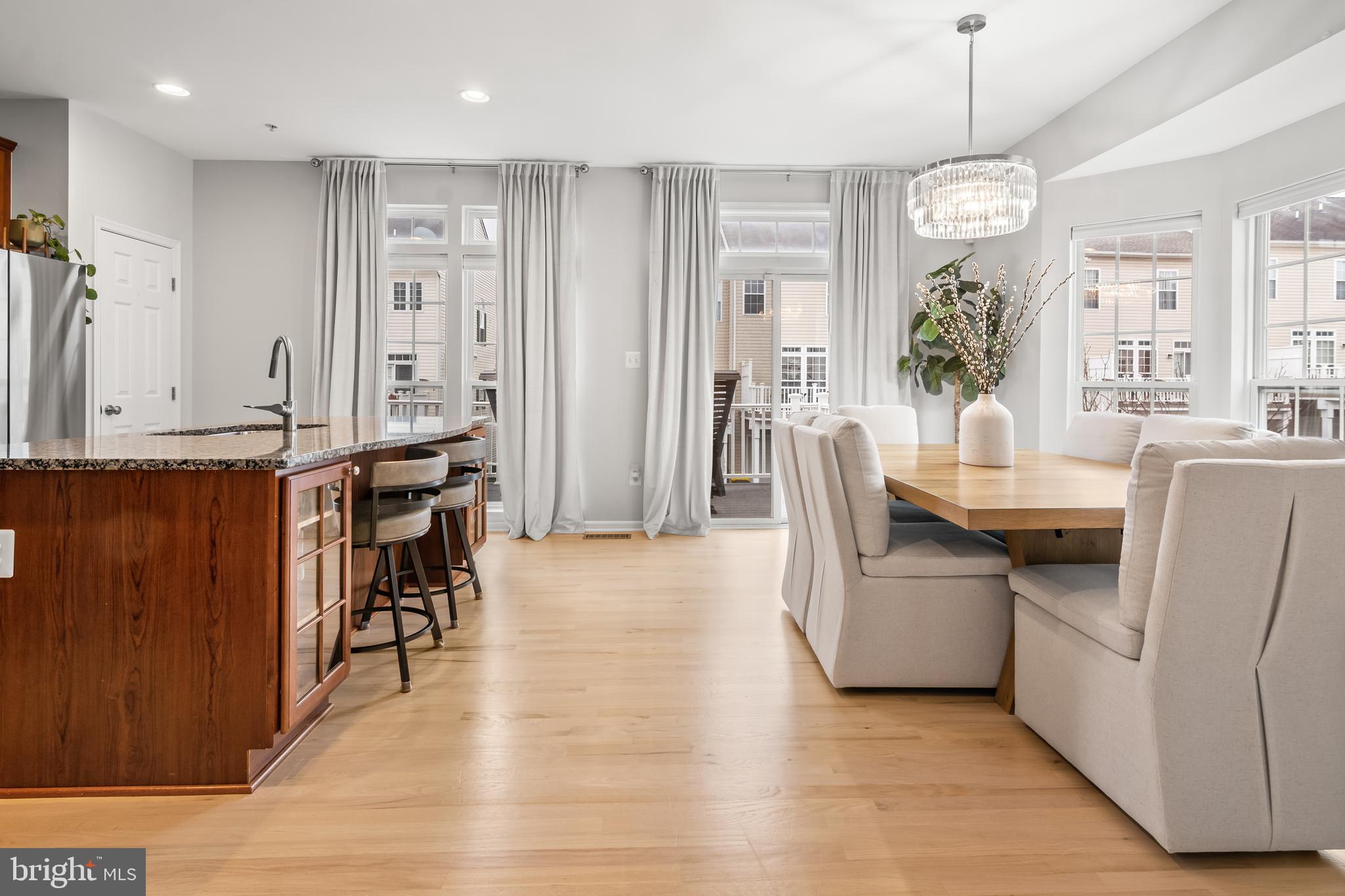 VILLAGES OF DORCHESTER - Residential