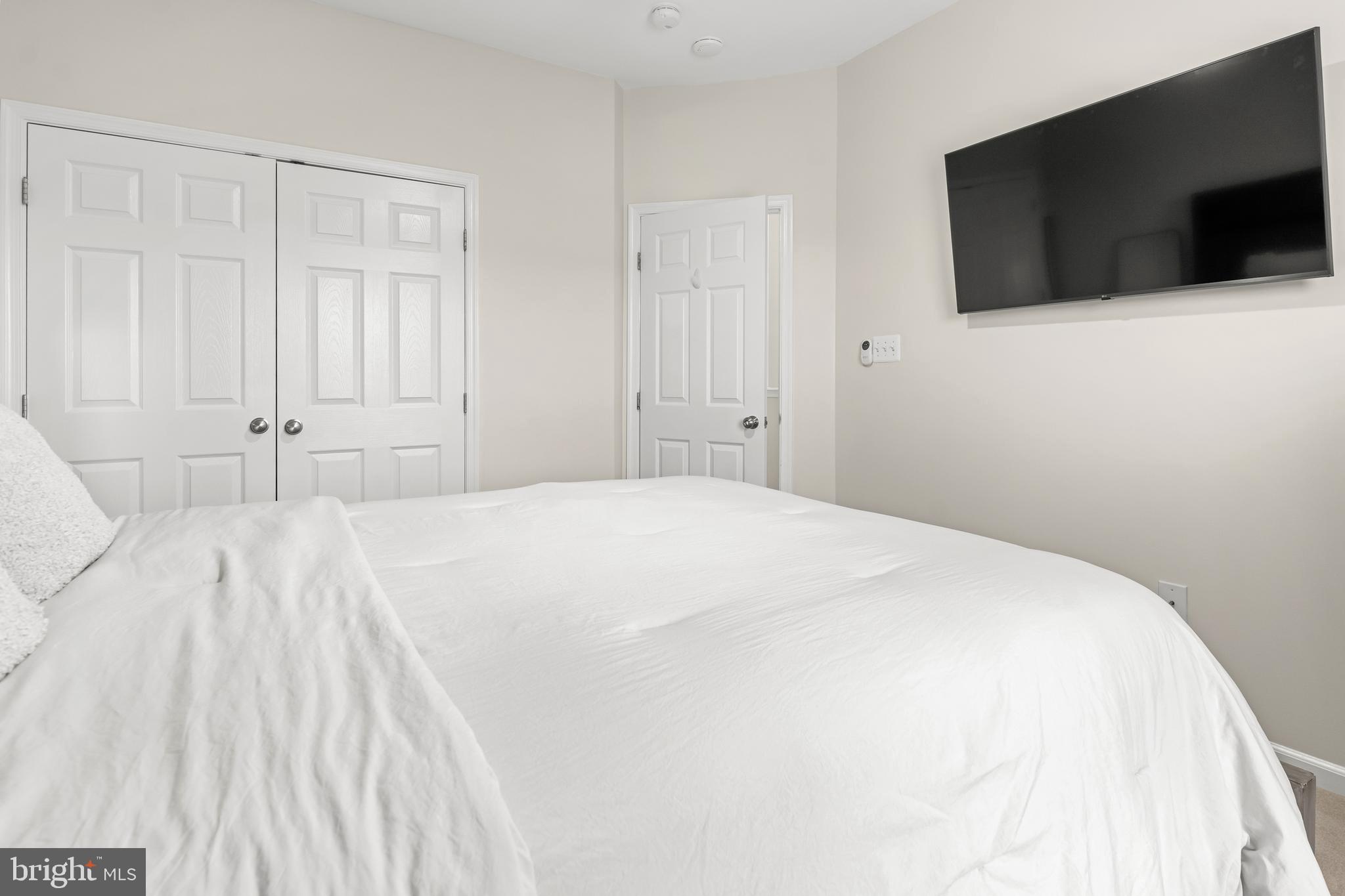 VILLAGES OF DORCHESTER - Residential