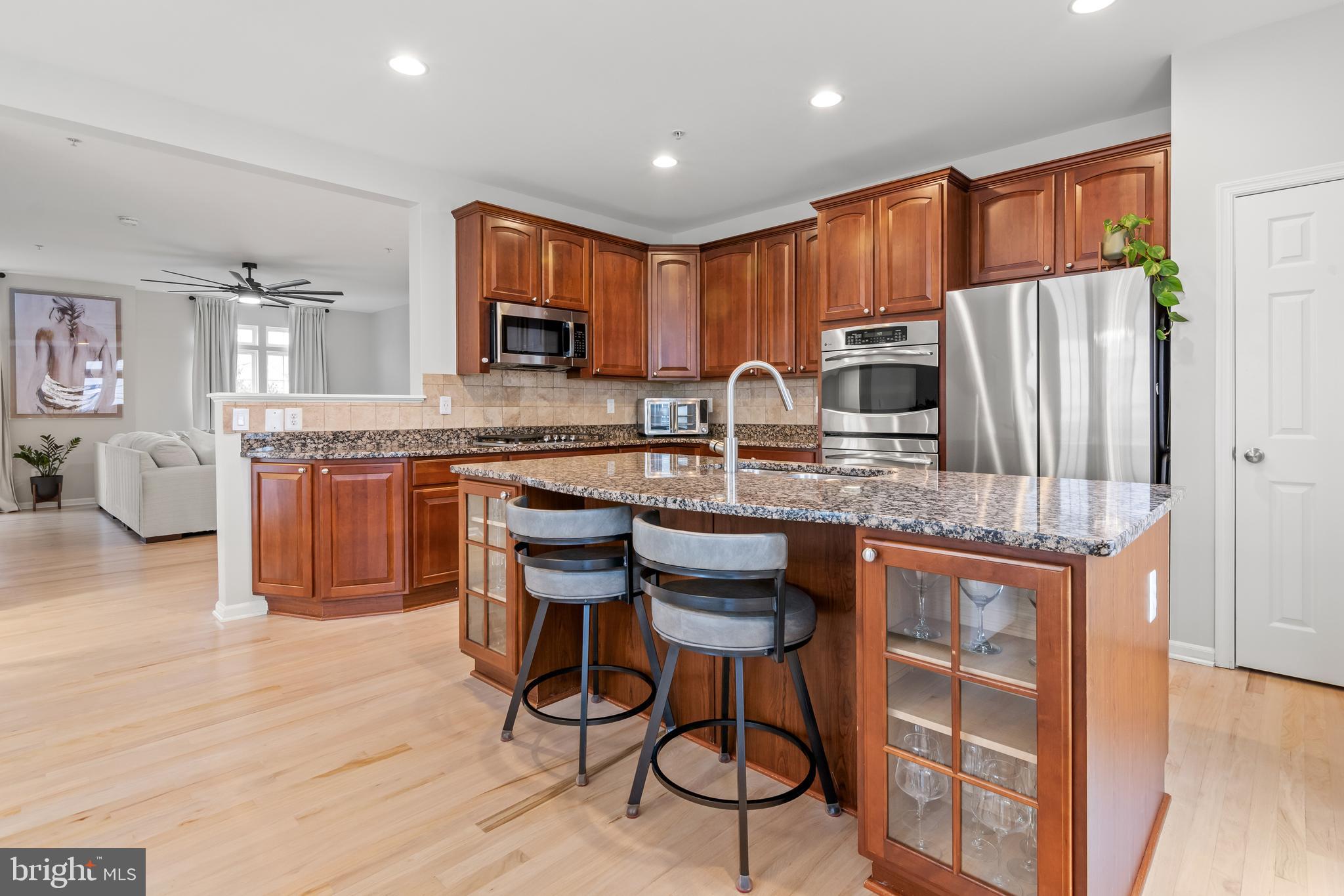 VILLAGES OF DORCHESTER - Residential