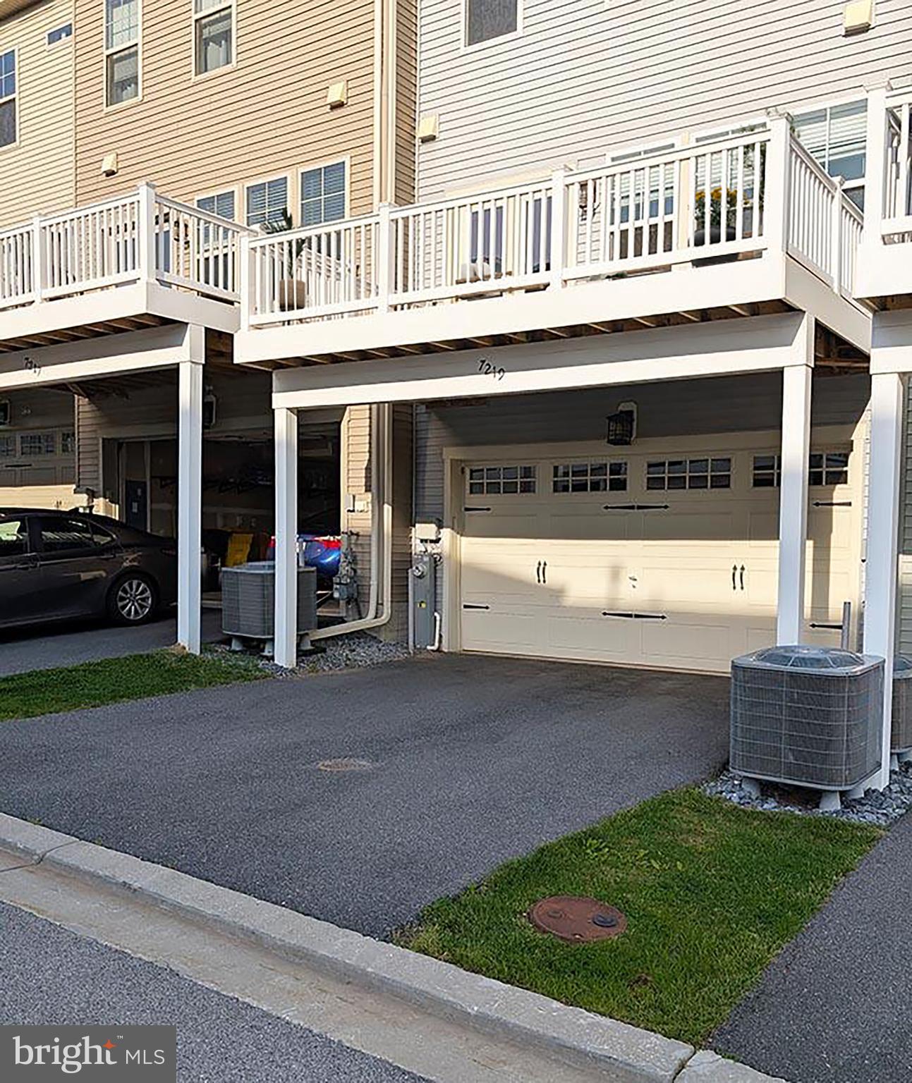 TANYARD COVE - Residential