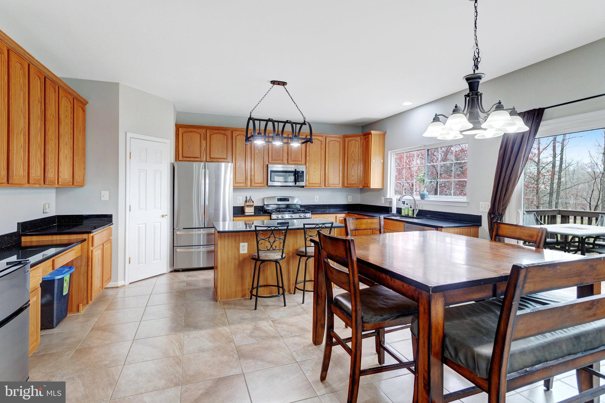 WAYSIDE VILLAGE - Residential