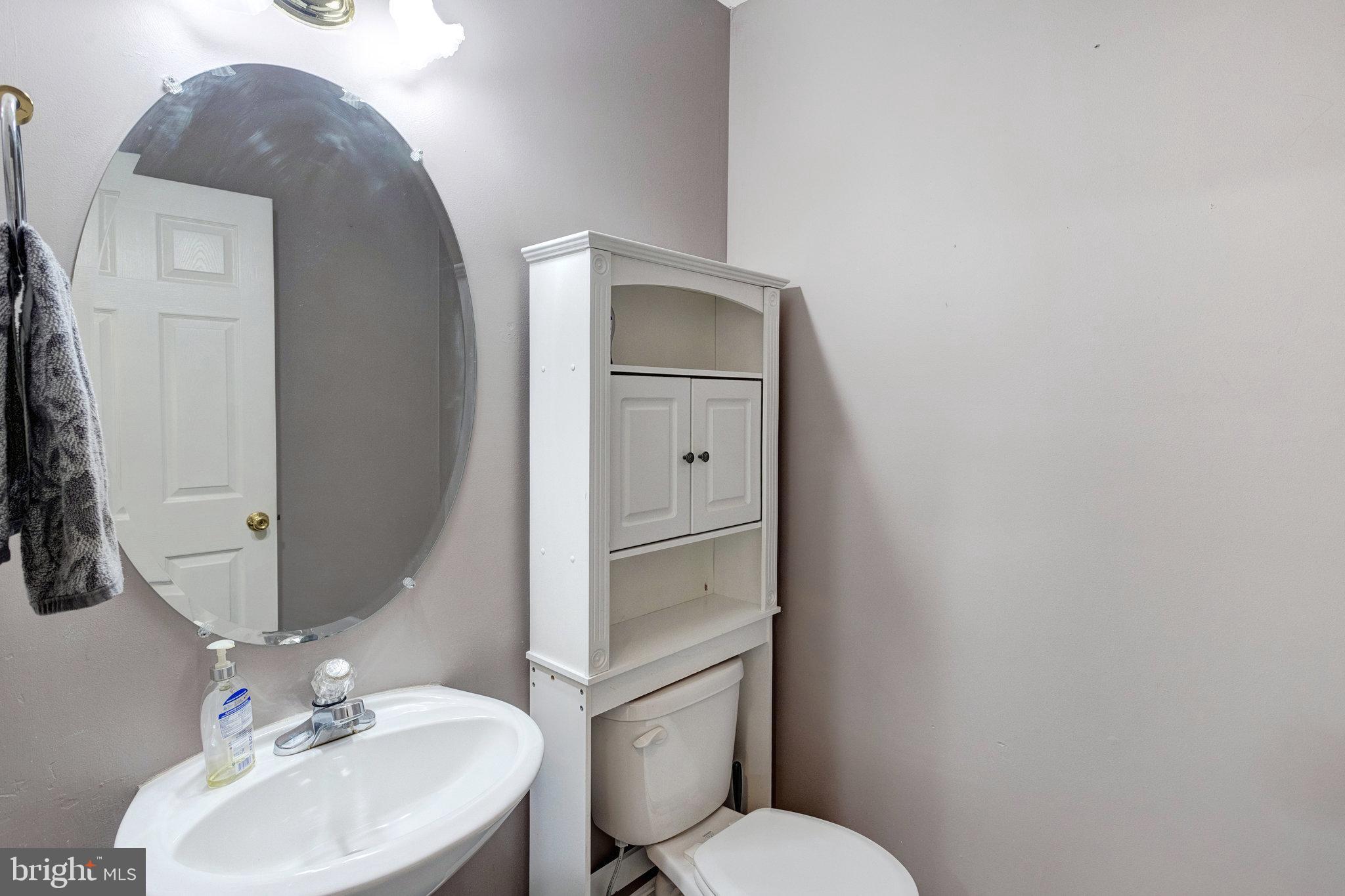 WAYSIDE VILLAGE - Residential