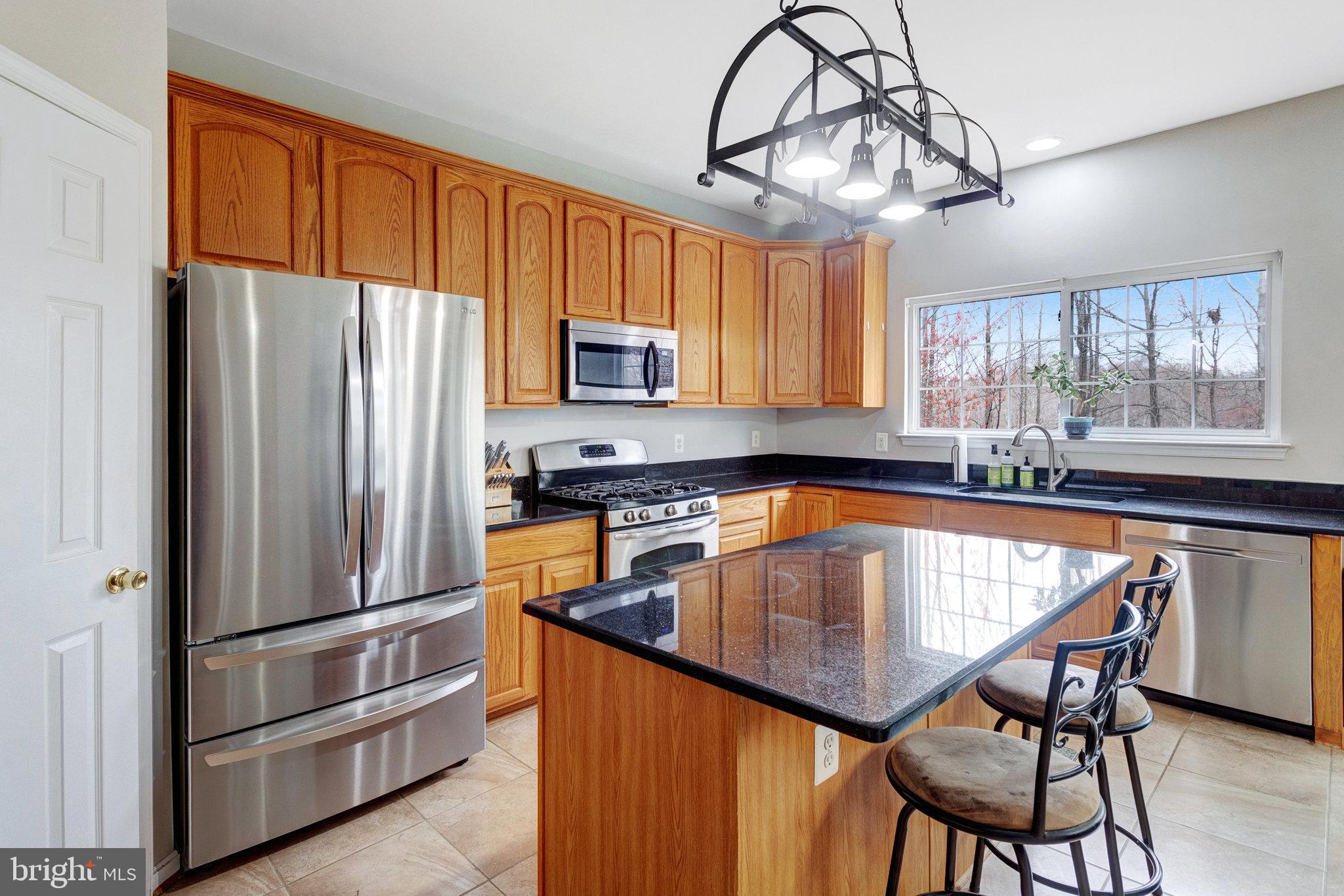 WAYSIDE VILLAGE - Residential