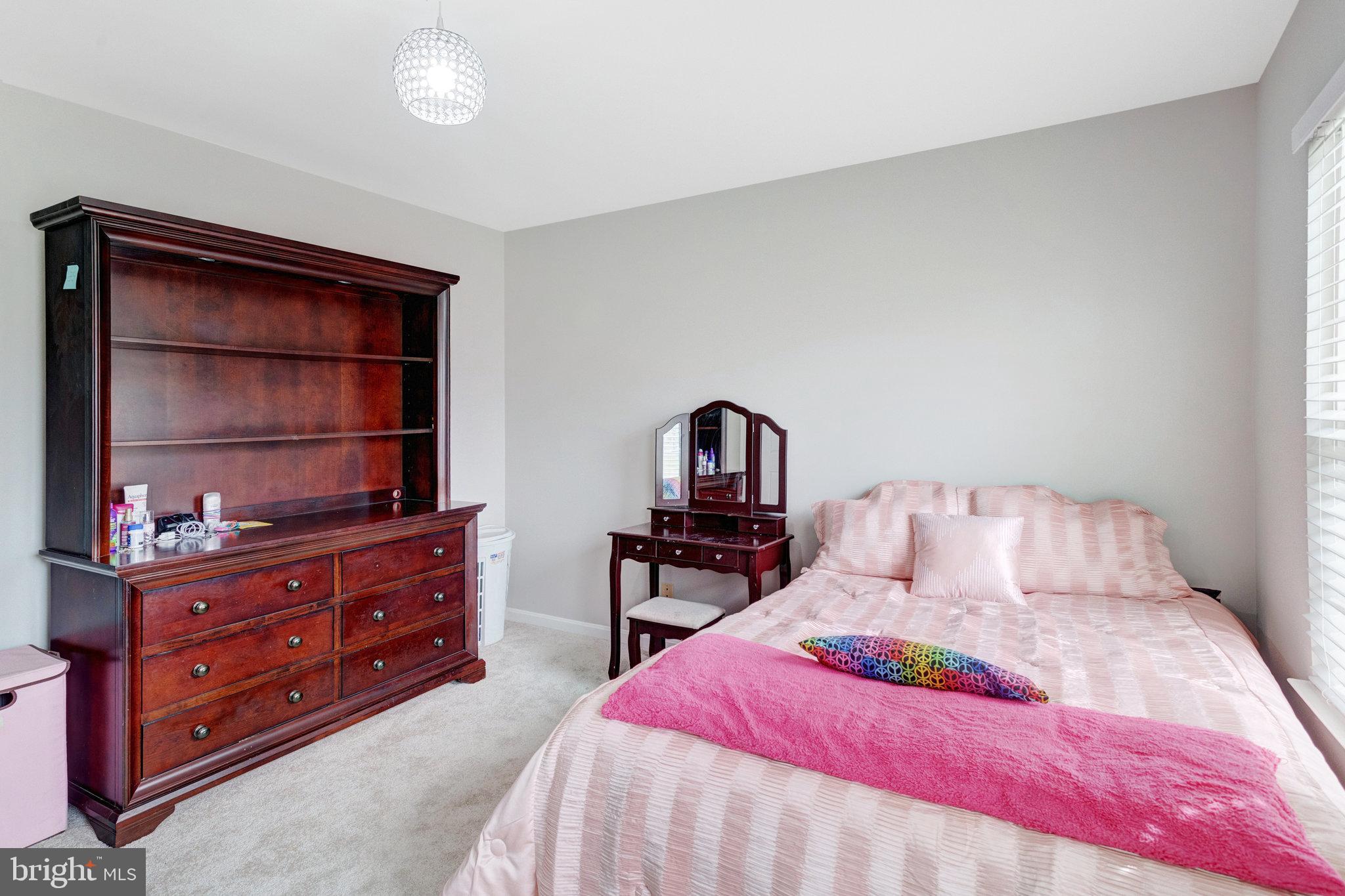 WAYSIDE VILLAGE - Residential