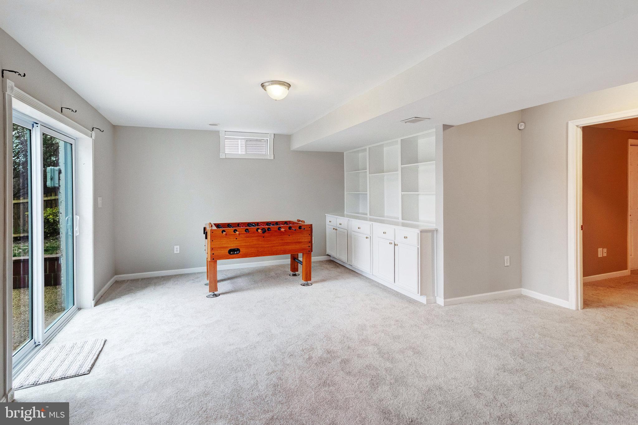 WAYSIDE VILLAGE - Residential