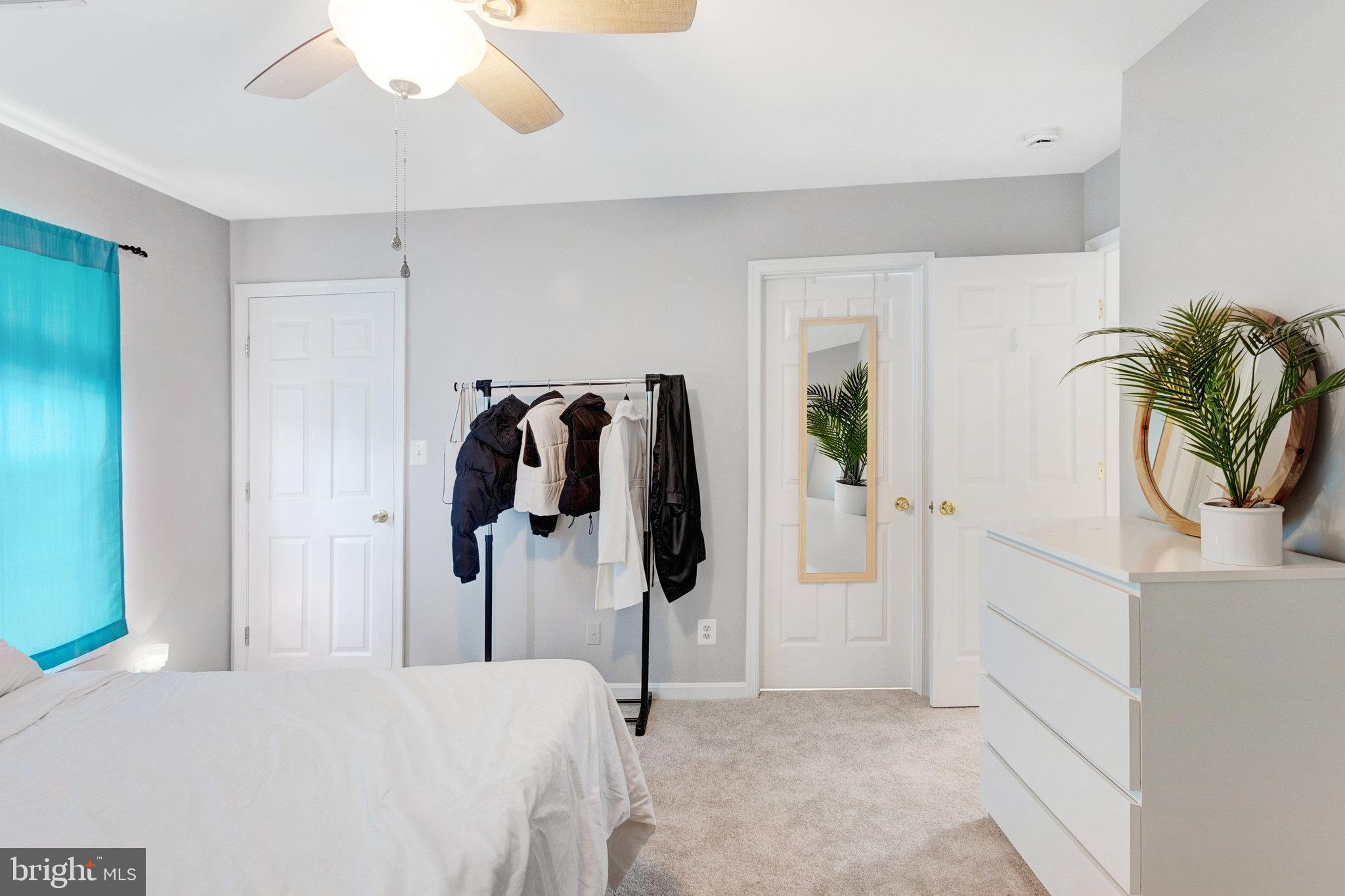 WAYSIDE VILLAGE - Residential