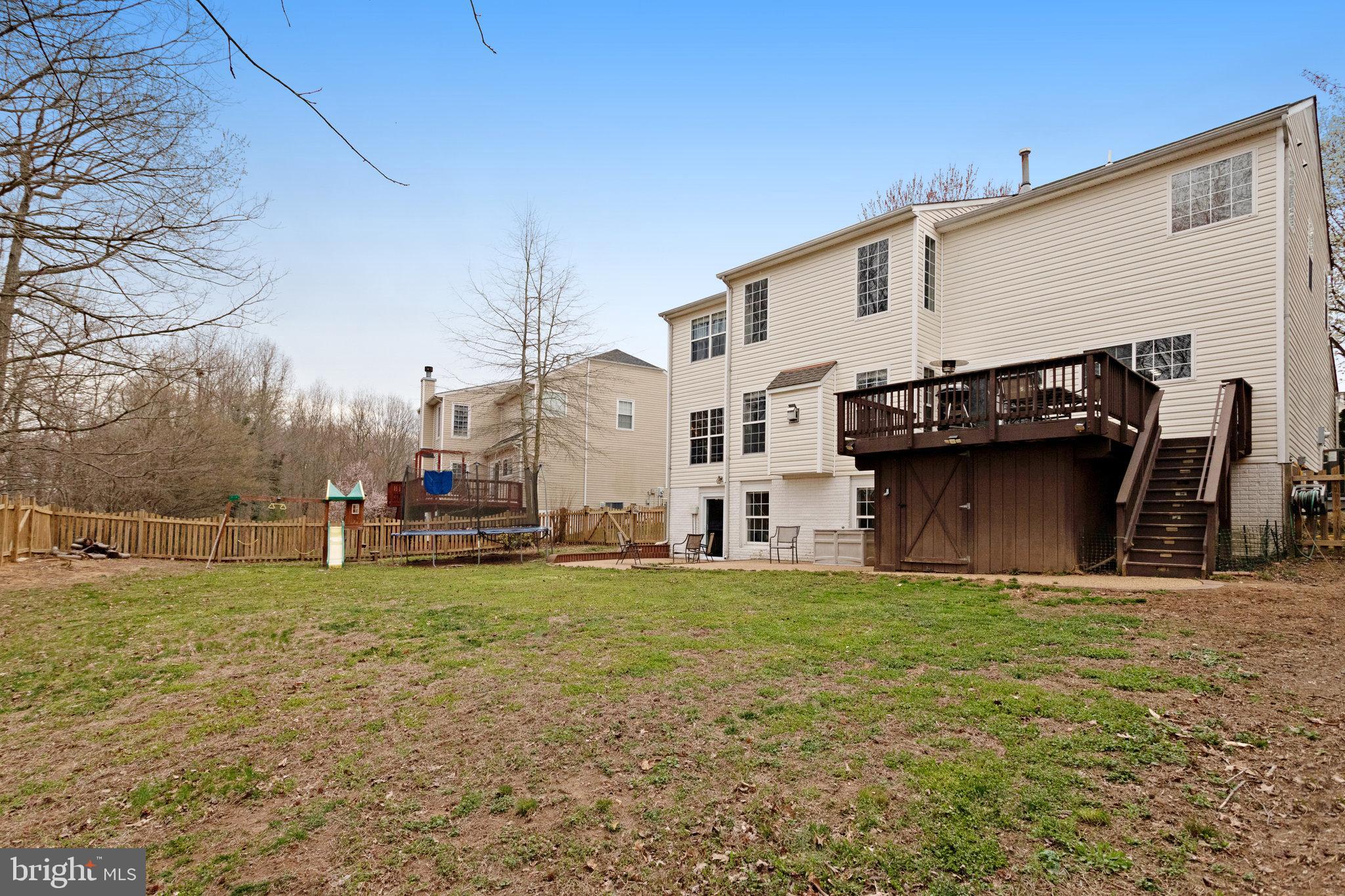 WAYSIDE VILLAGE - Residential