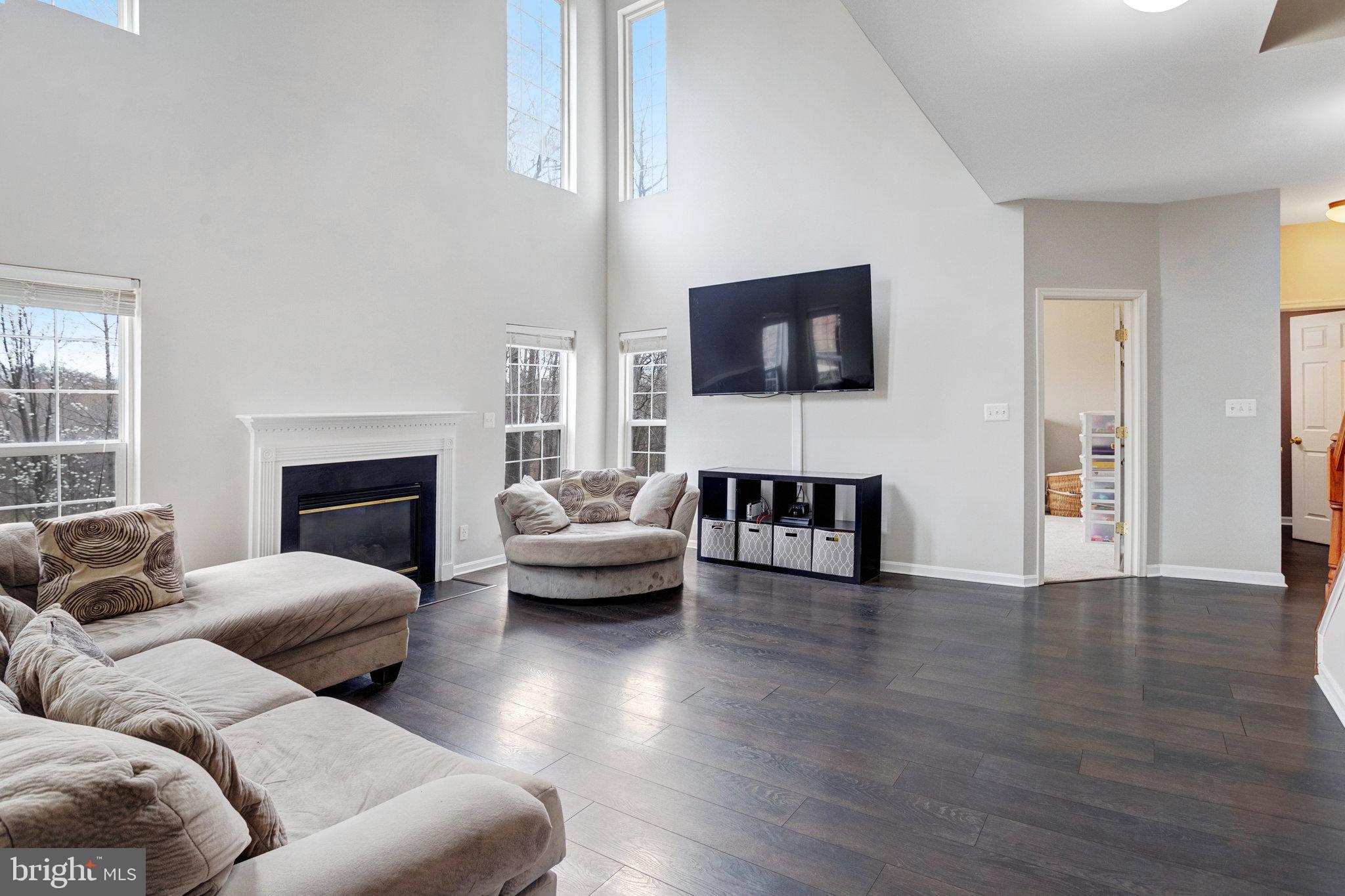 WAYSIDE VILLAGE - Residential