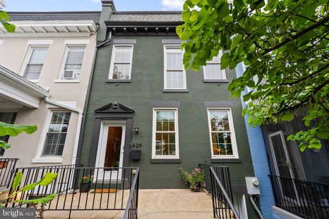 429 MANOR PLACE NW WASHINGTON DC 20010