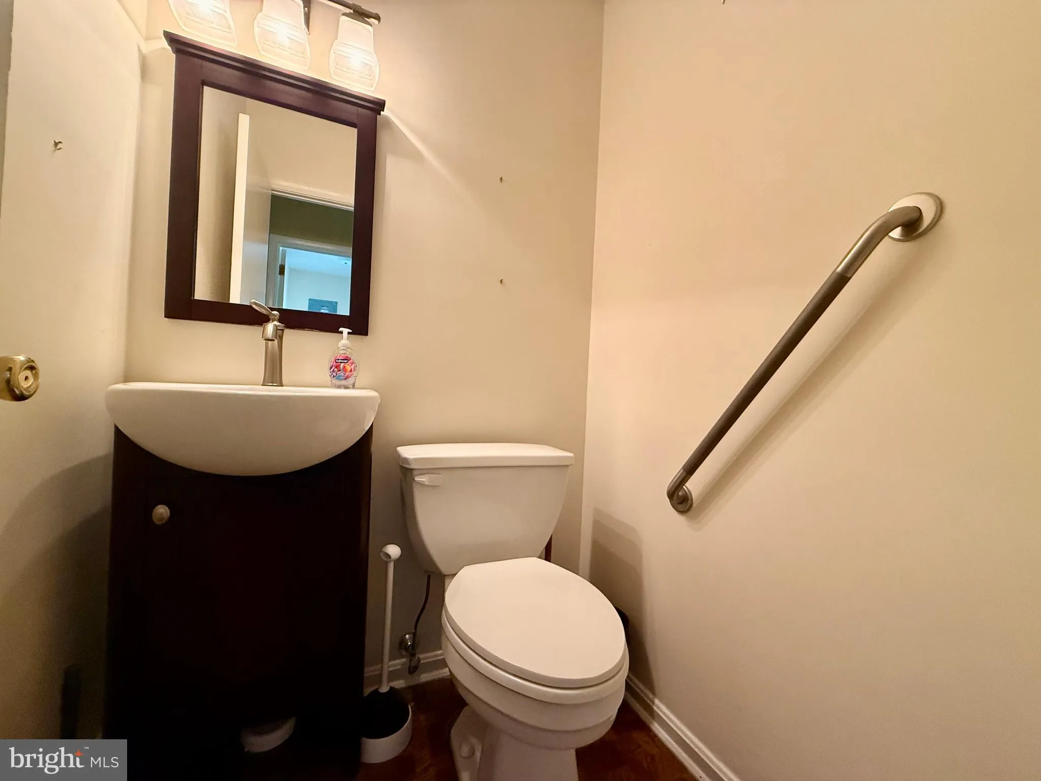 Wenonah, New Jersey 08090, United States, 4 Bedrooms Bedrooms, ,3 BathroomsBathrooms,Residential,Coming Soon,137016