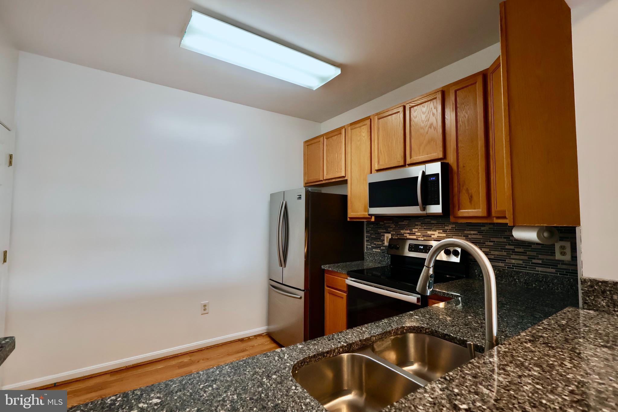 SEVEN OAKS - Residential Lease