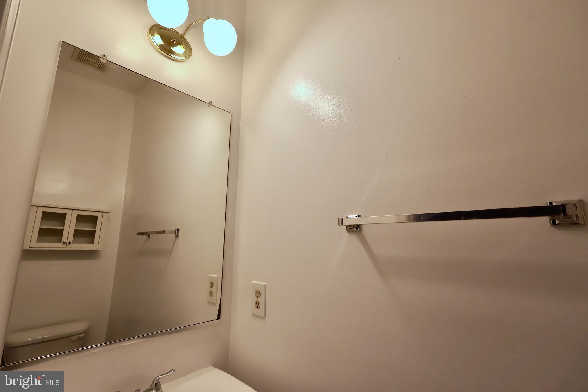 SEVEN OAKS - Residential Lease