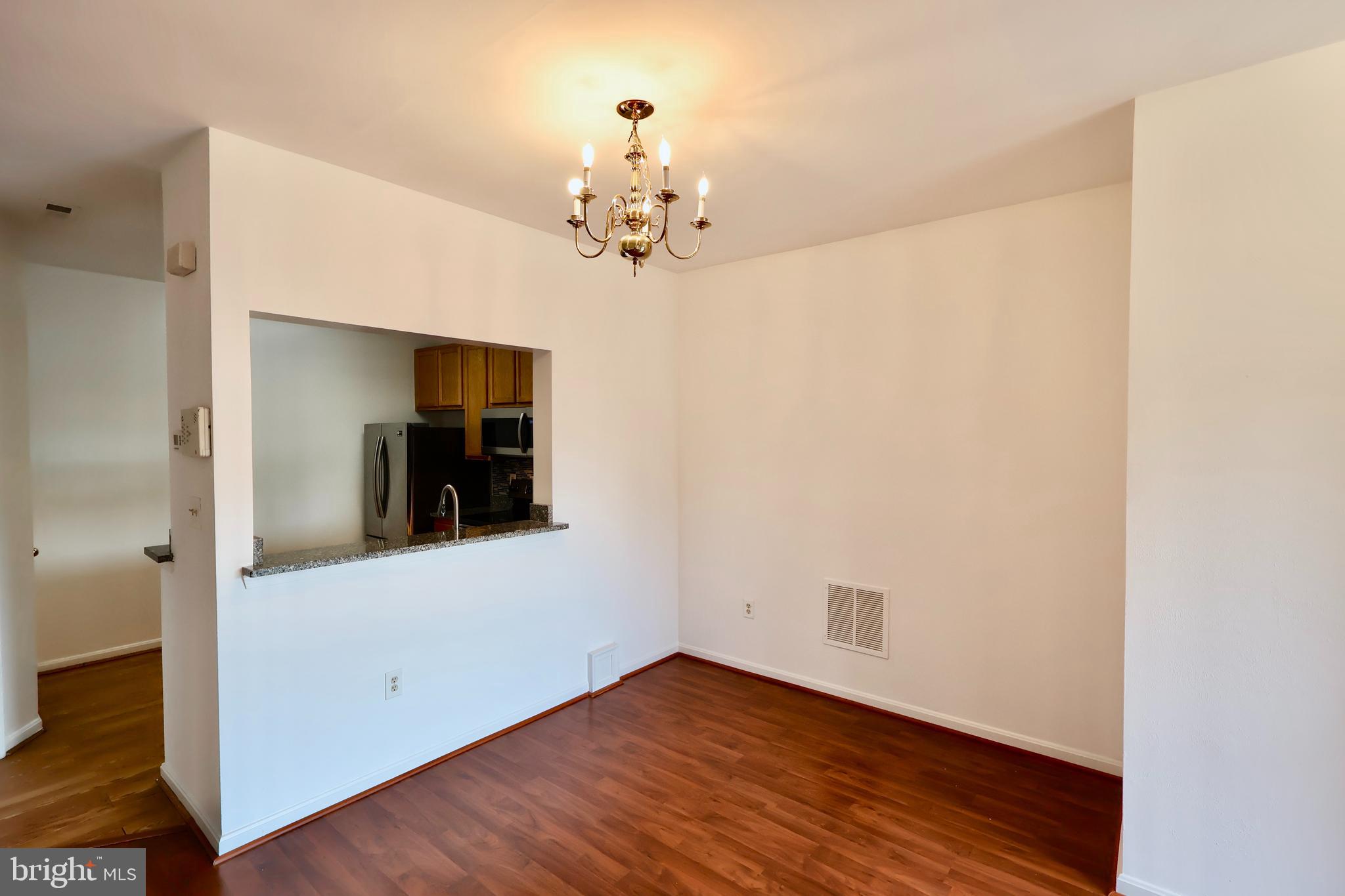 SEVEN OAKS - Residential Lease