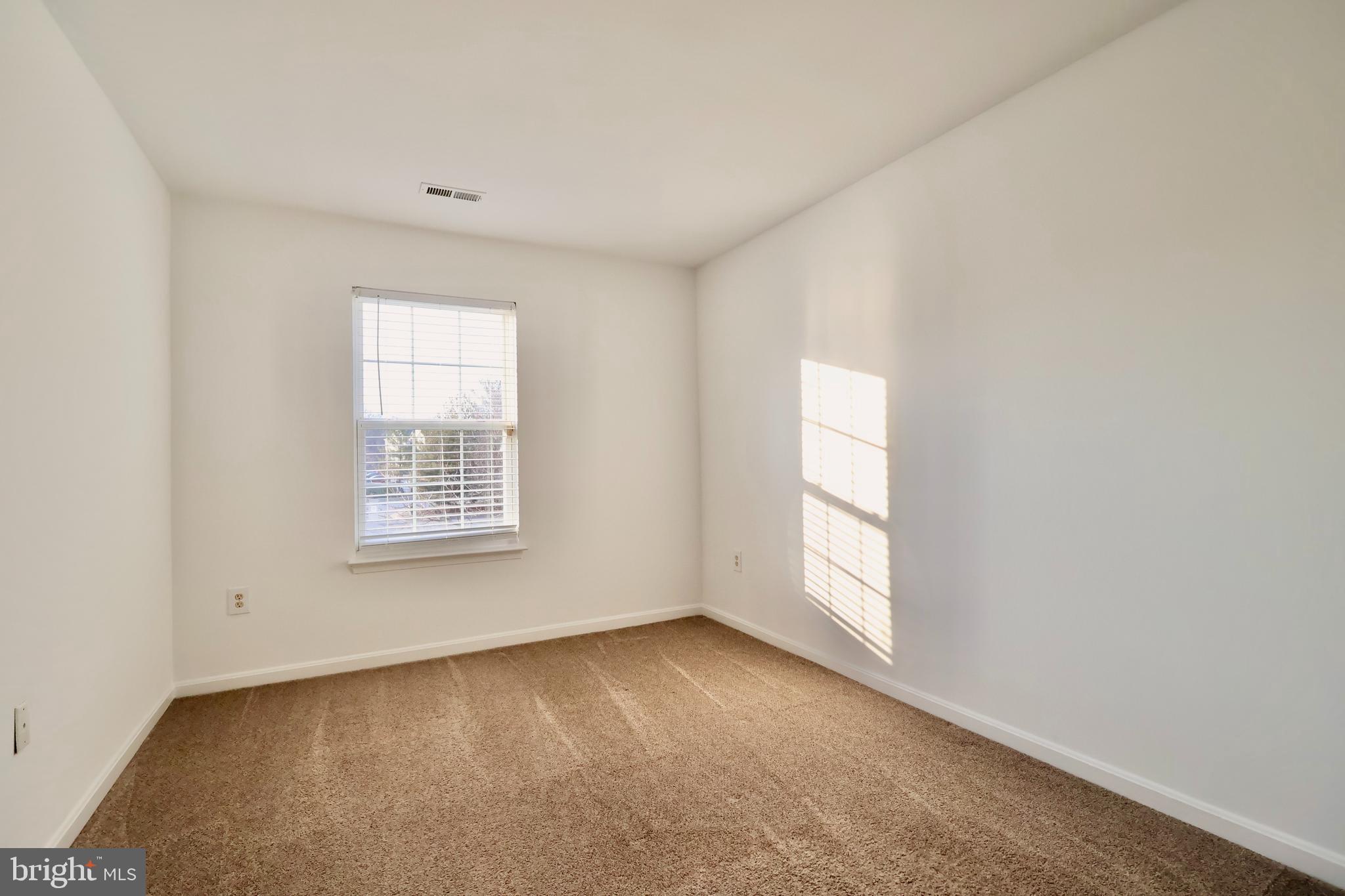 SEVEN OAKS - Residential Lease