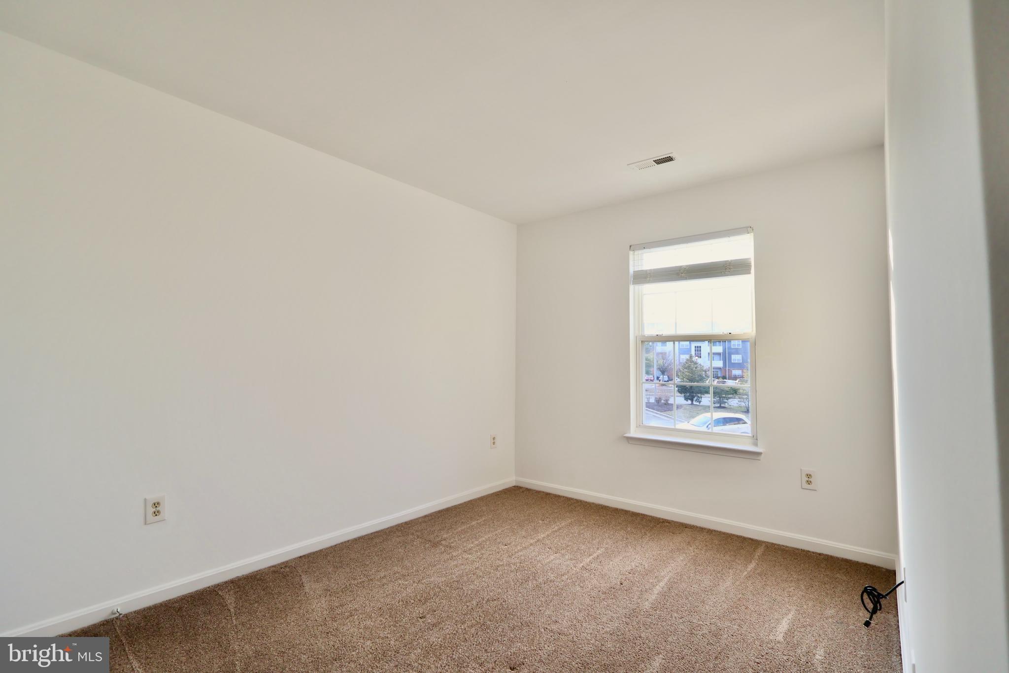 SEVEN OAKS - Residential Lease