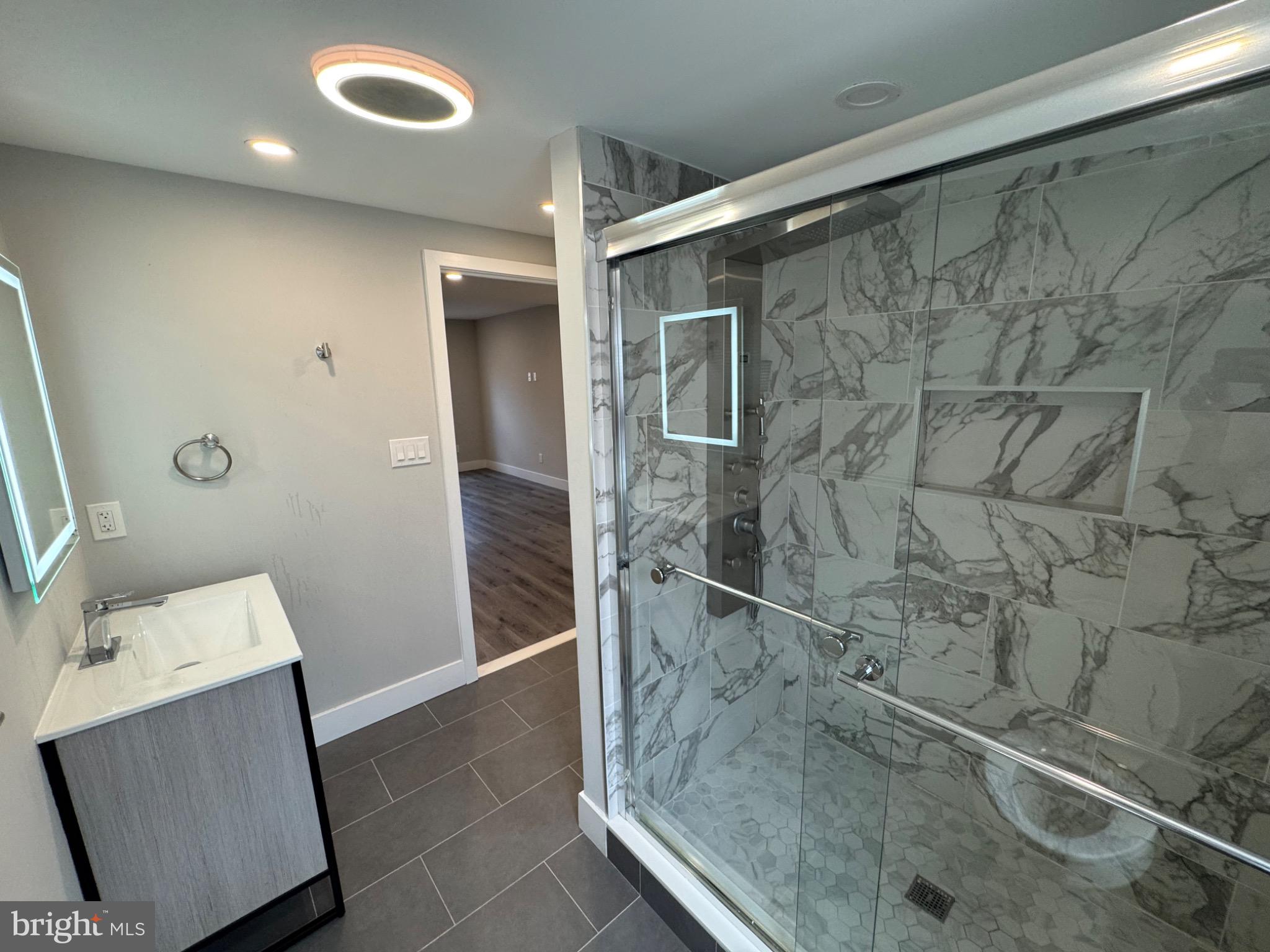 FISHTOWN - Residential Lease