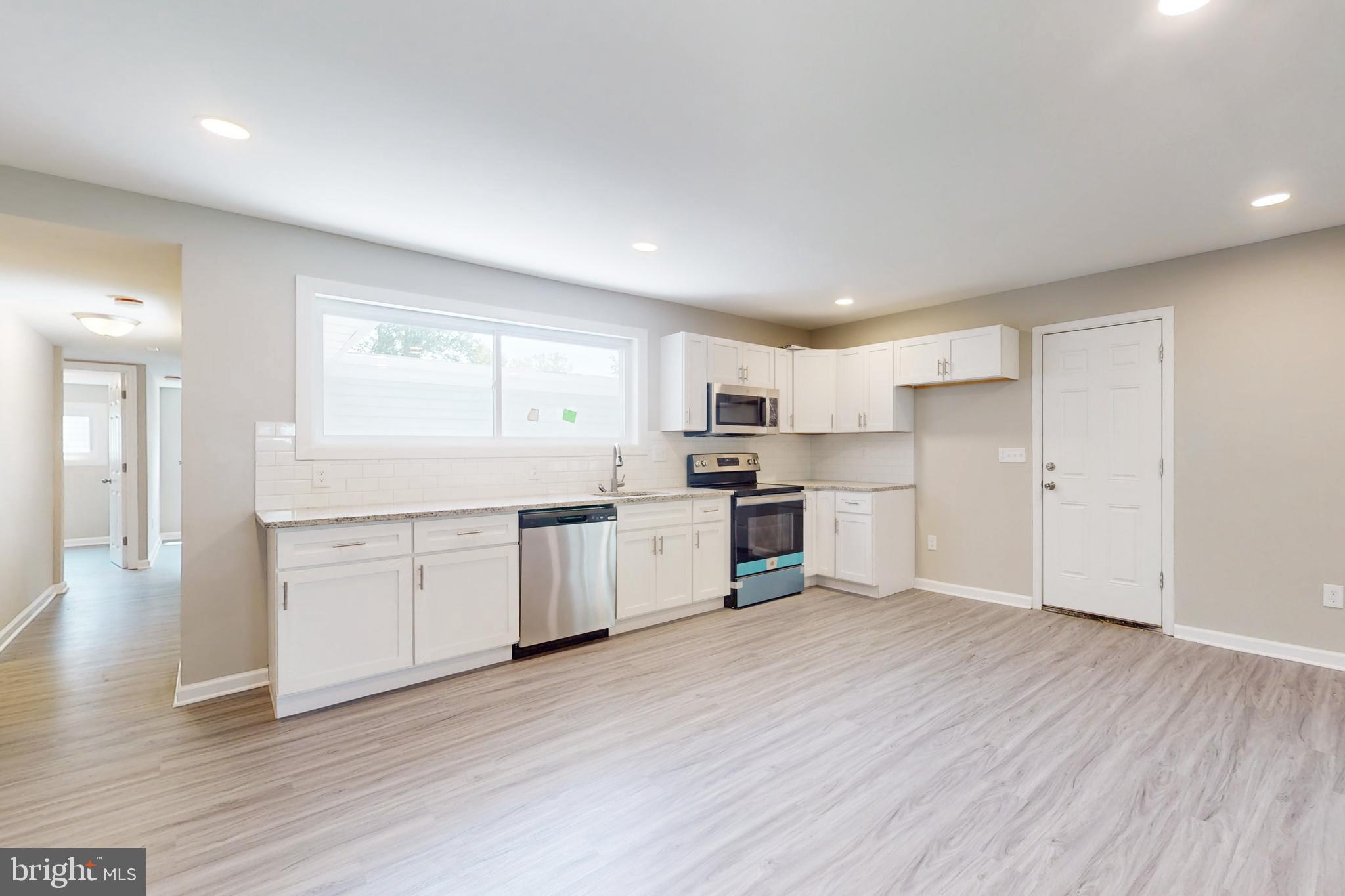 CRABTREE HOLLOW - Residential