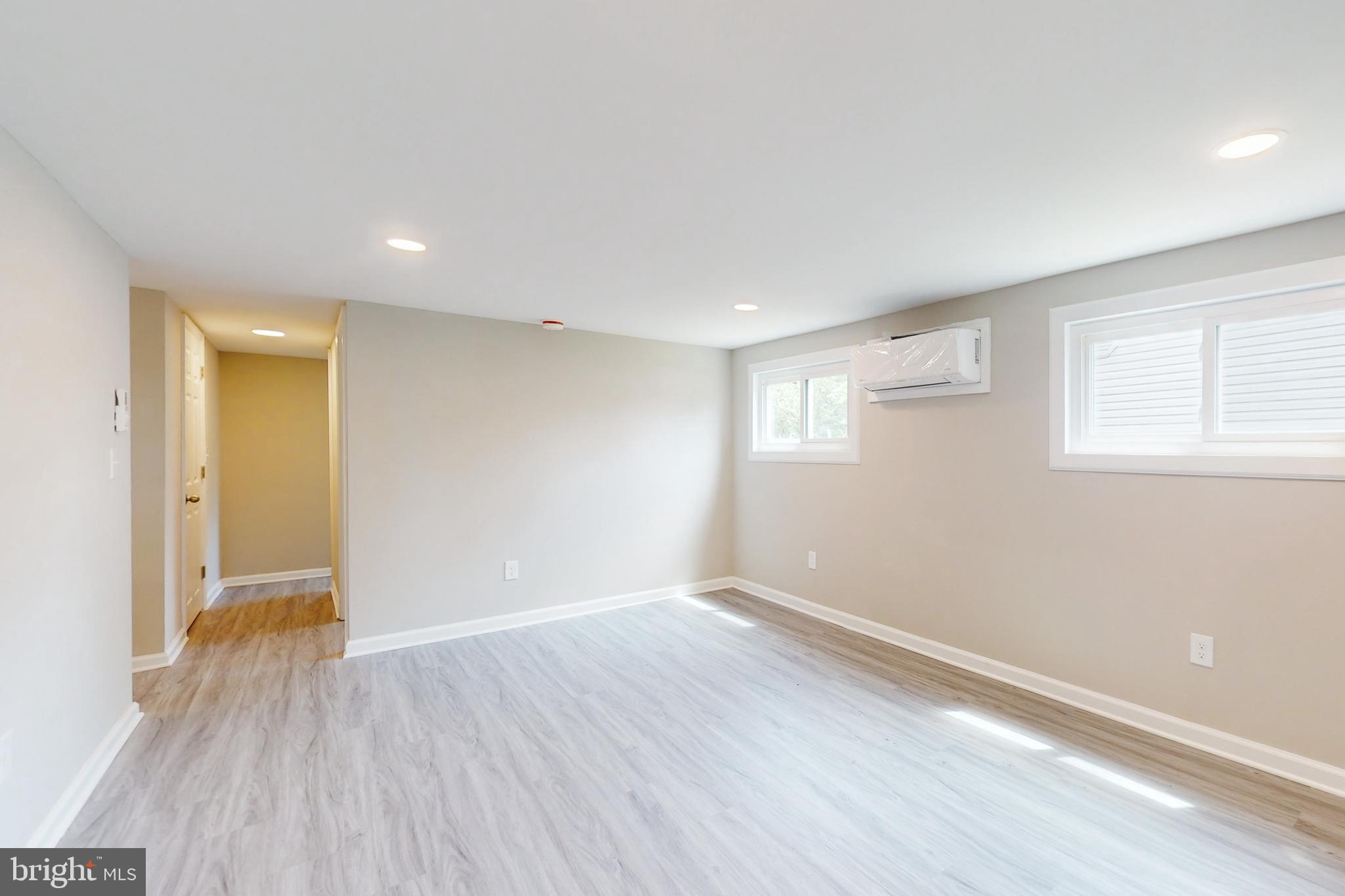 CRABTREE HOLLOW - Residential