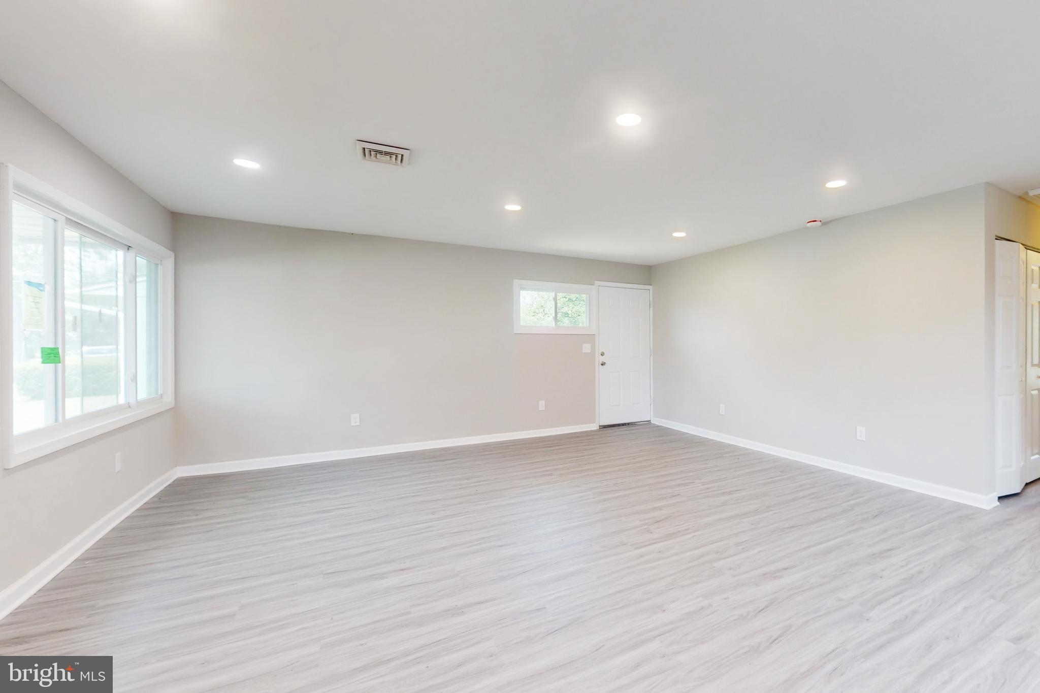 CRABTREE HOLLOW - Residential