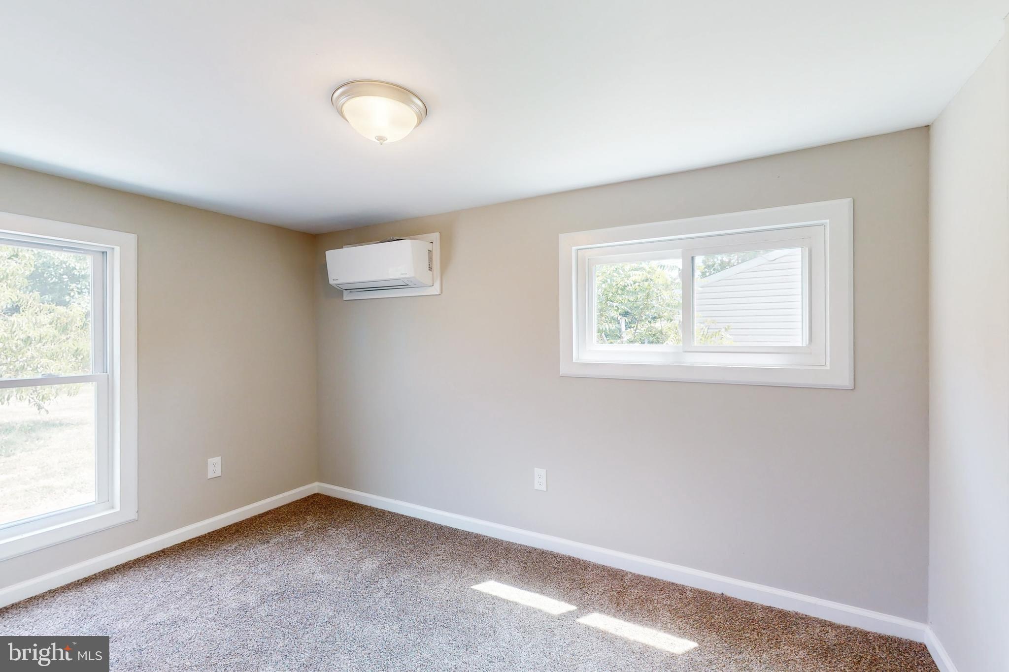 CRABTREE HOLLOW - Residential