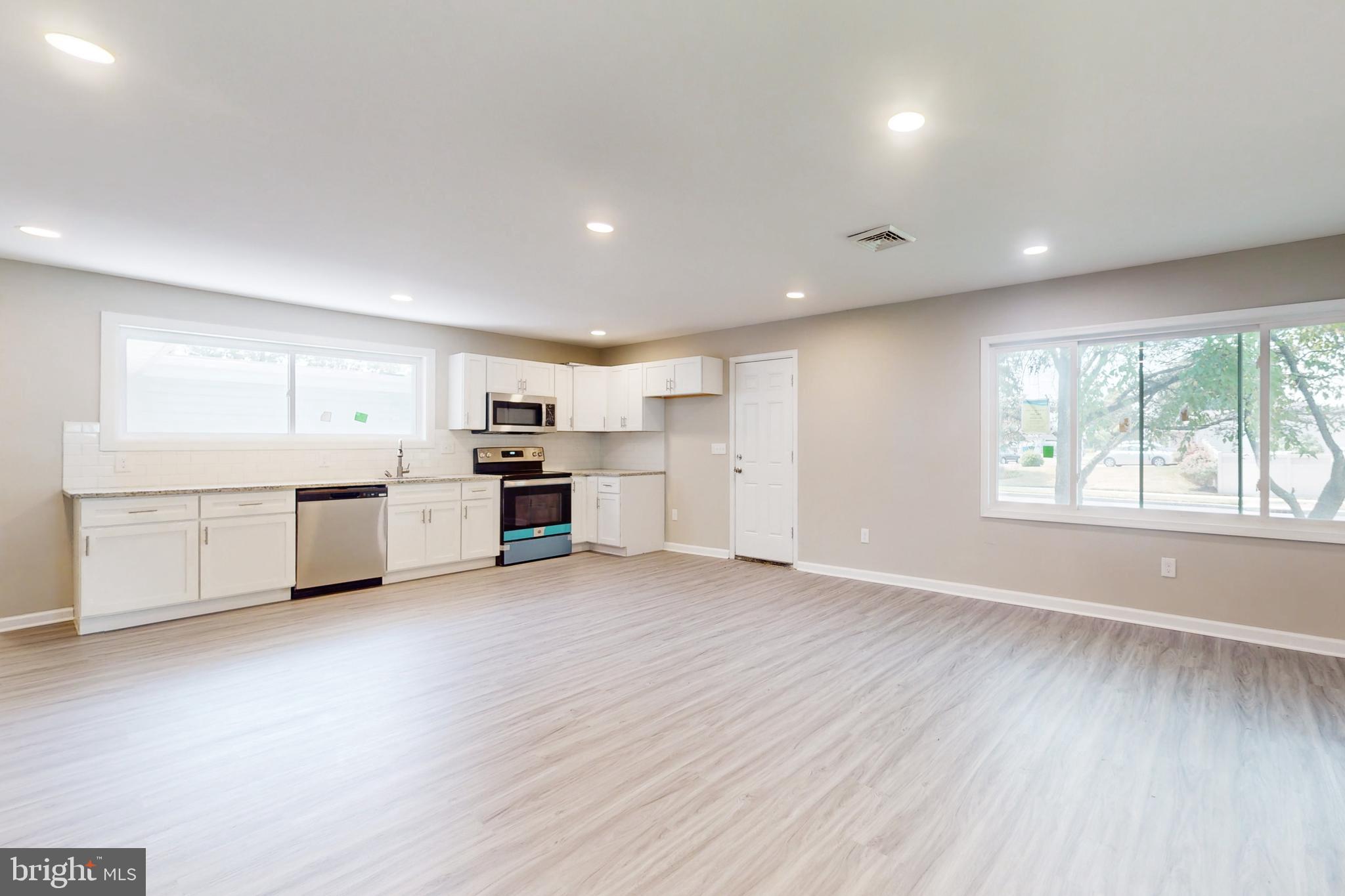 CRABTREE HOLLOW - Residential