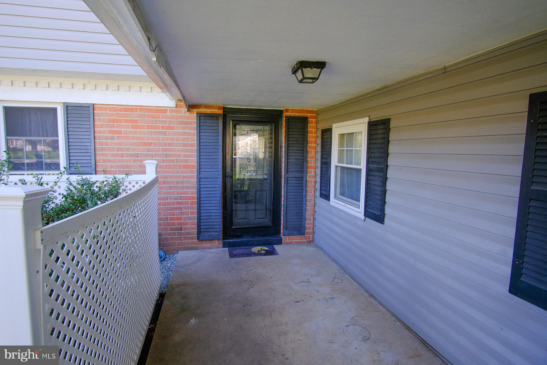 1518 PEACH TREE LANE
