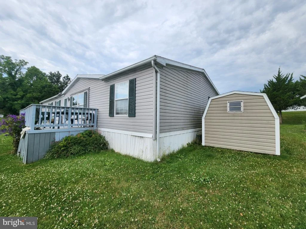 106 Clearfield Court E