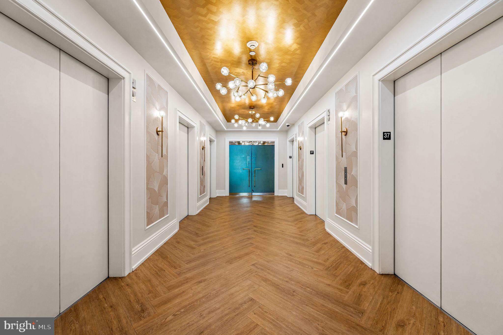 RITTENHOUSE SQUARE - Residential