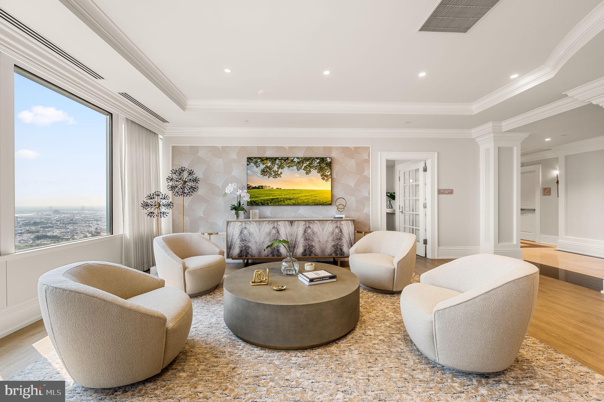 RITTENHOUSE SQUARE - Residential