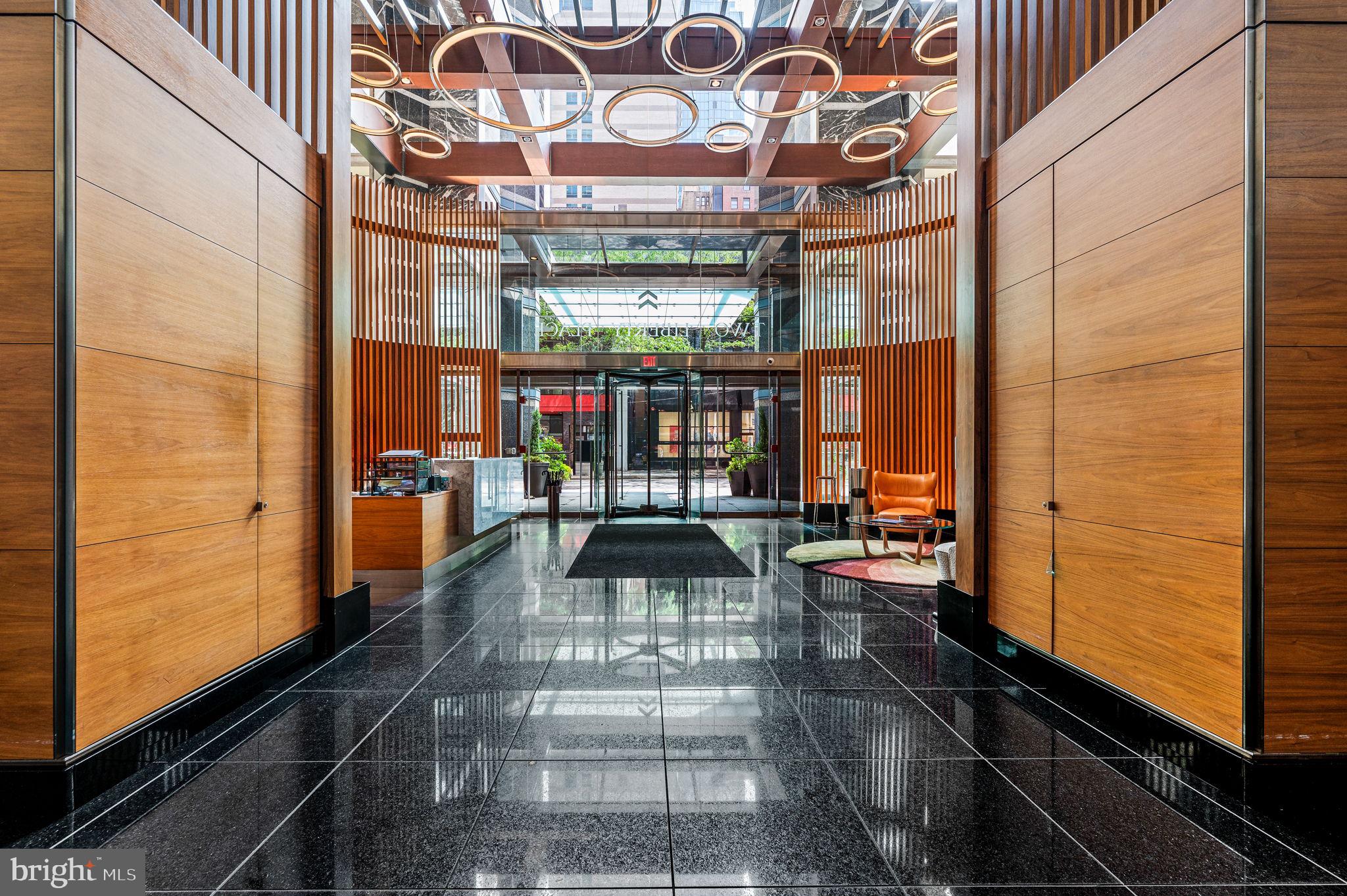 RITTENHOUSE SQUARE - Residential