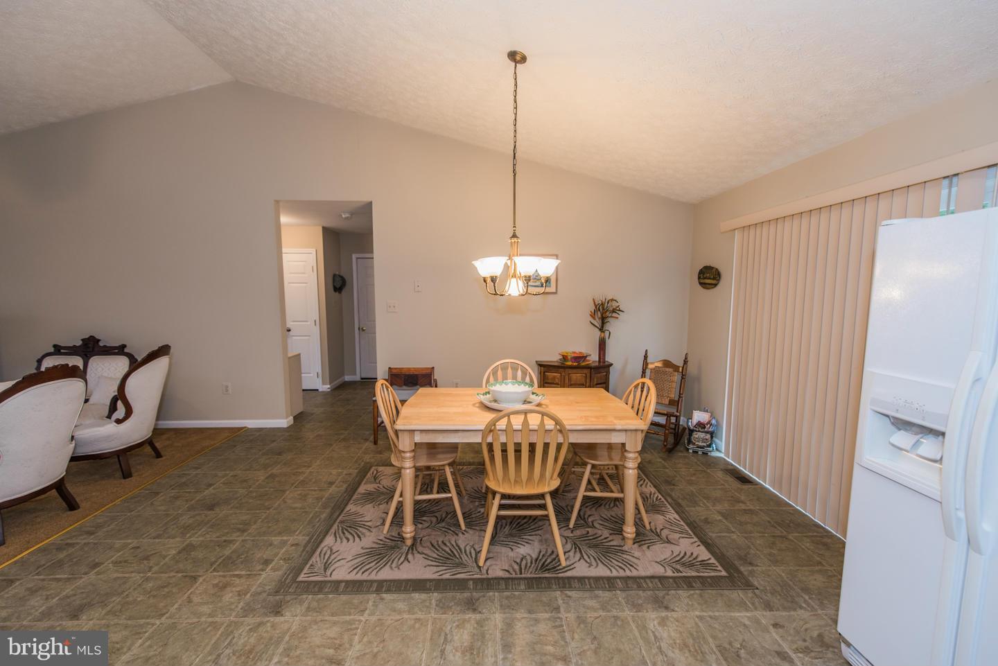 SOUTHRIDGE - Residential