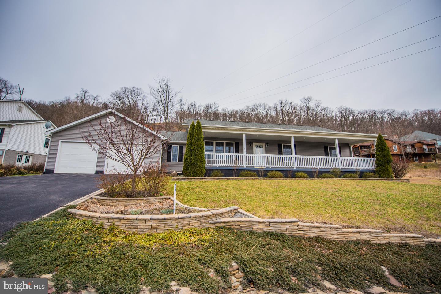 SOUTHRIDGE - Residential