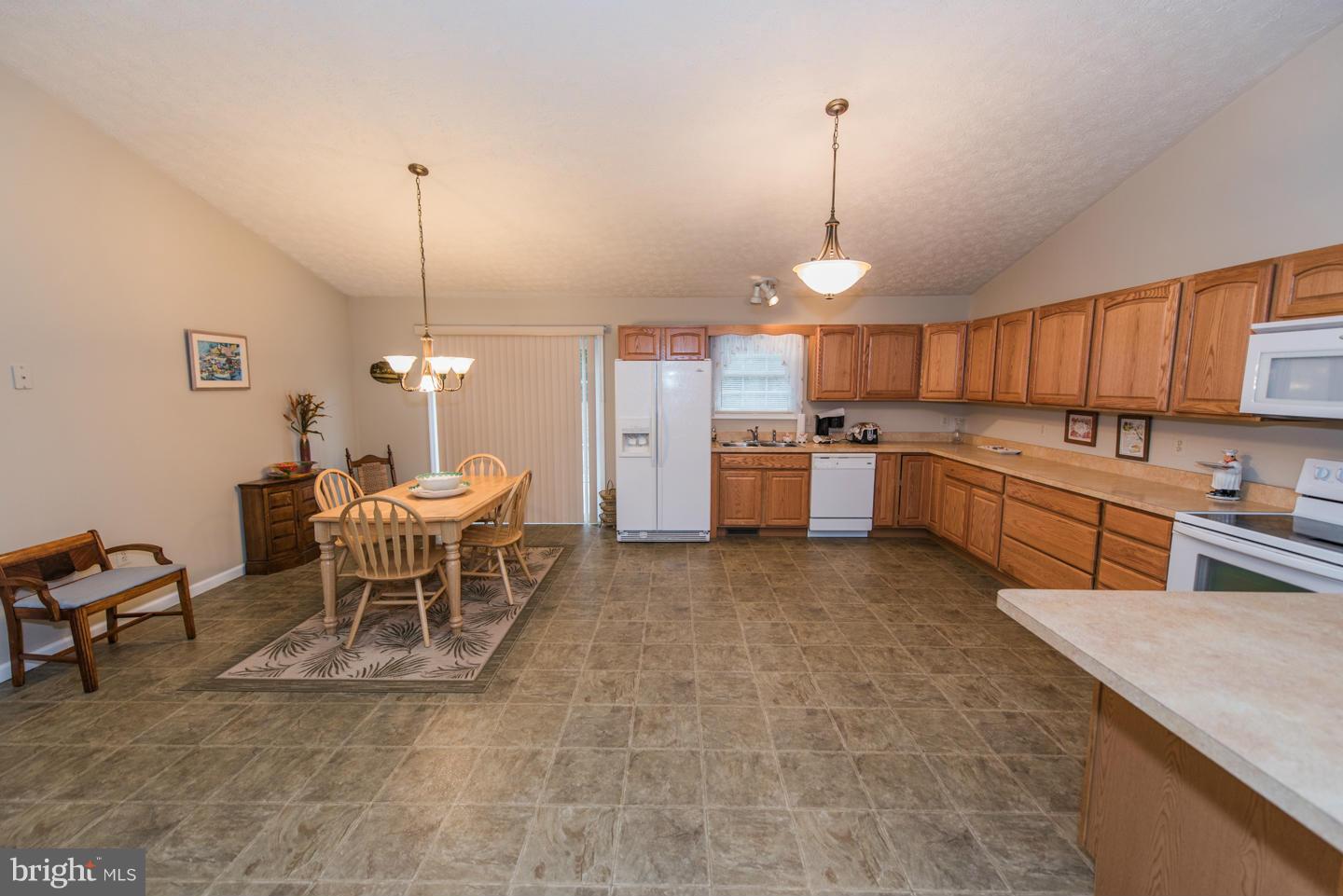 SOUTHRIDGE - Residential