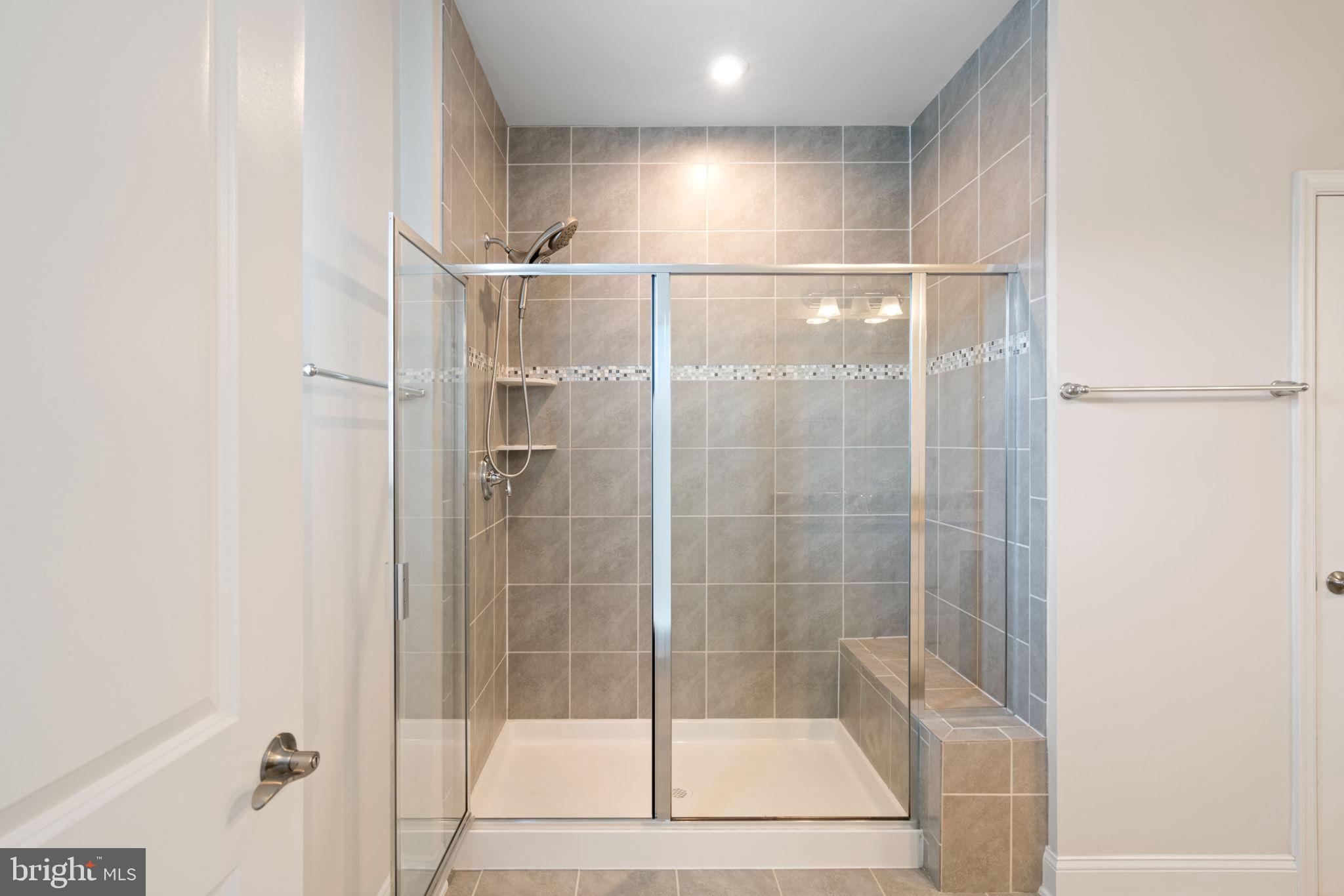 POTOMAC SHORES - Residential