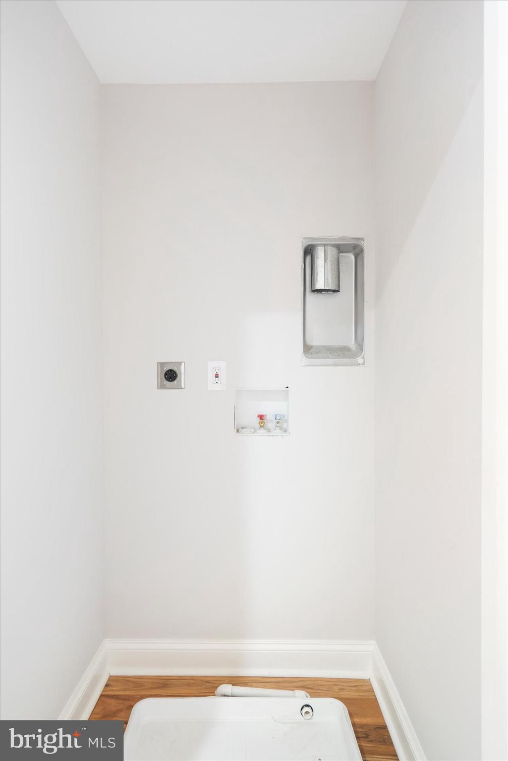 BELAIR-EDISON - Residential