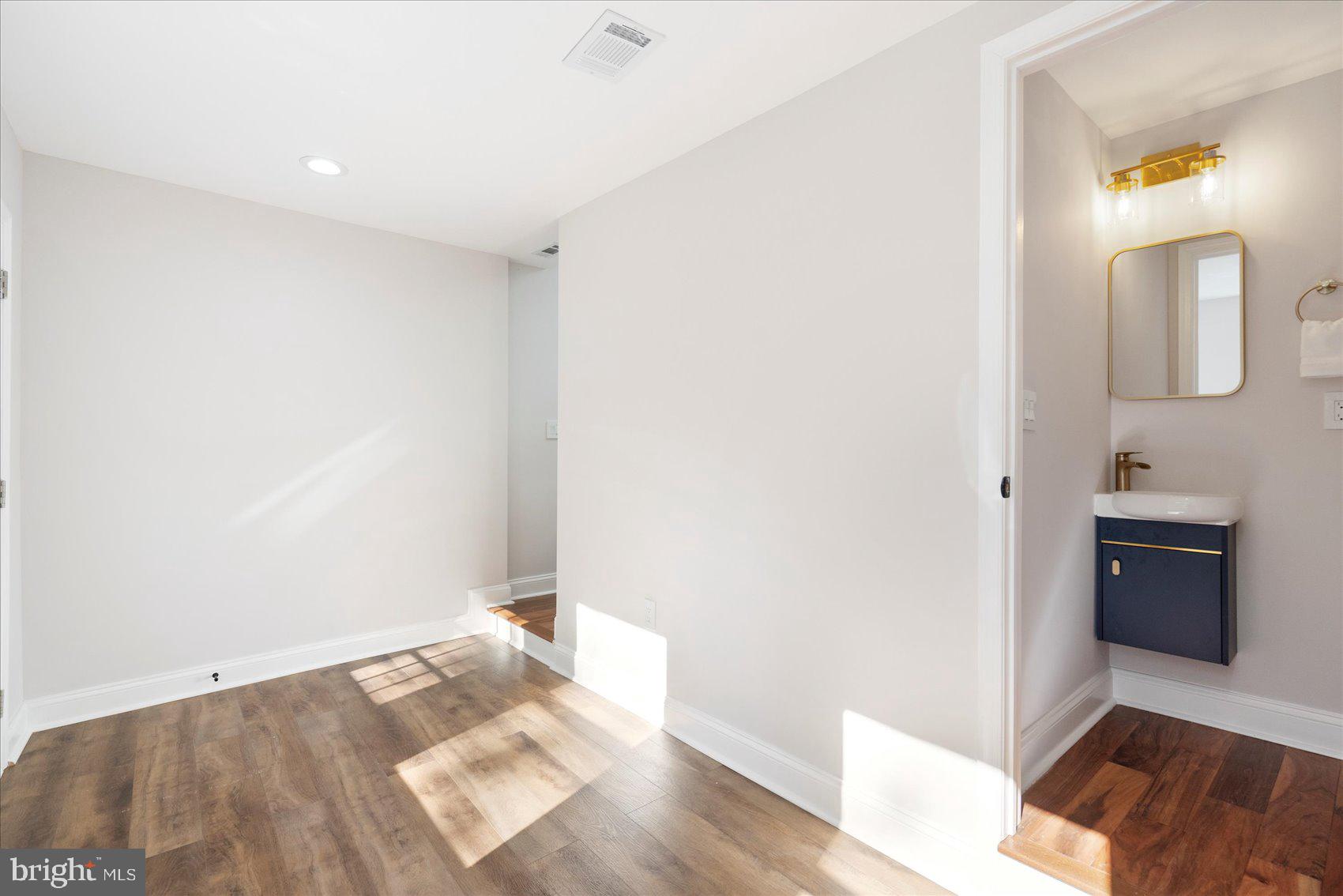 BELAIR-EDISON - Residential