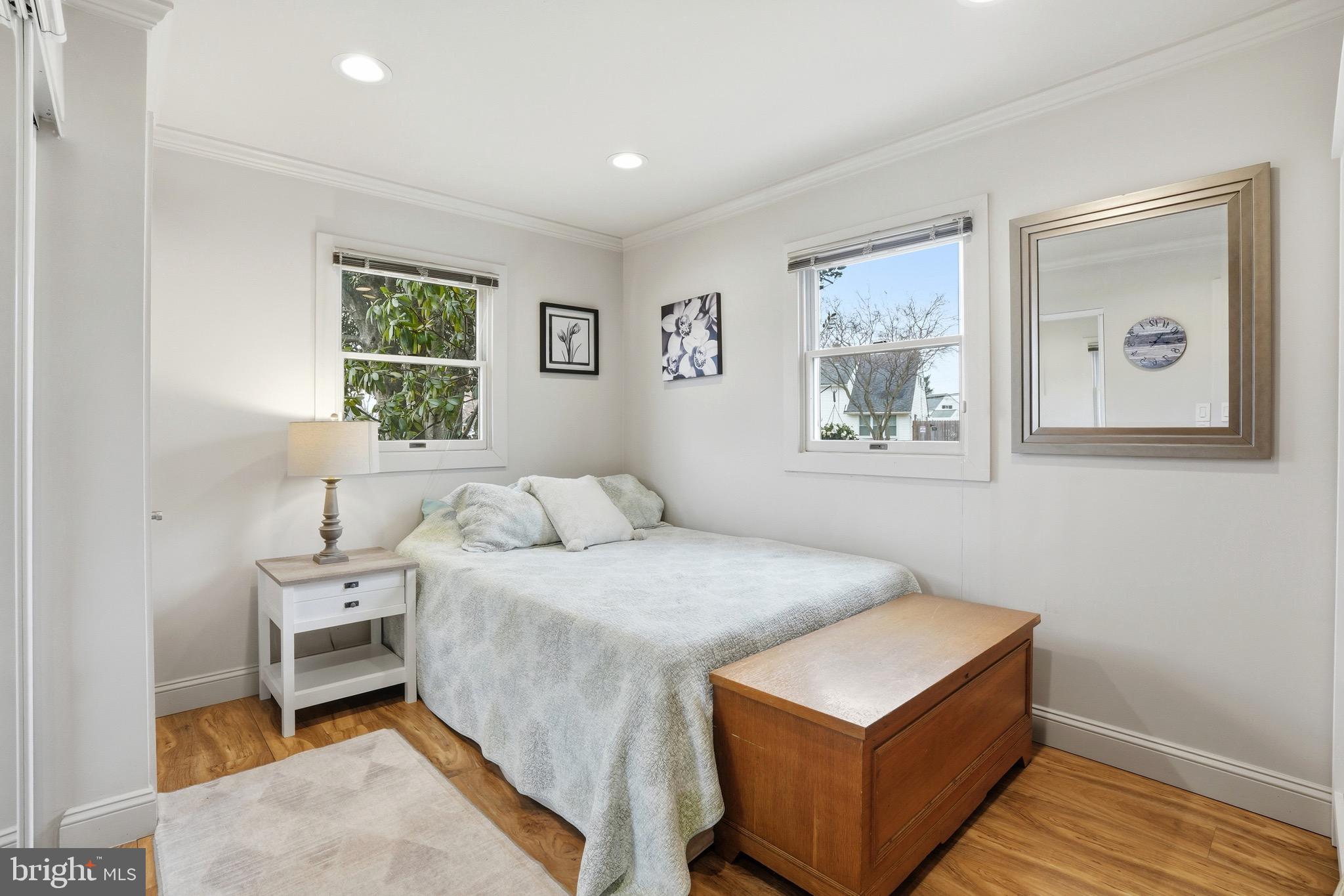 INDIAN CREEK - Residential