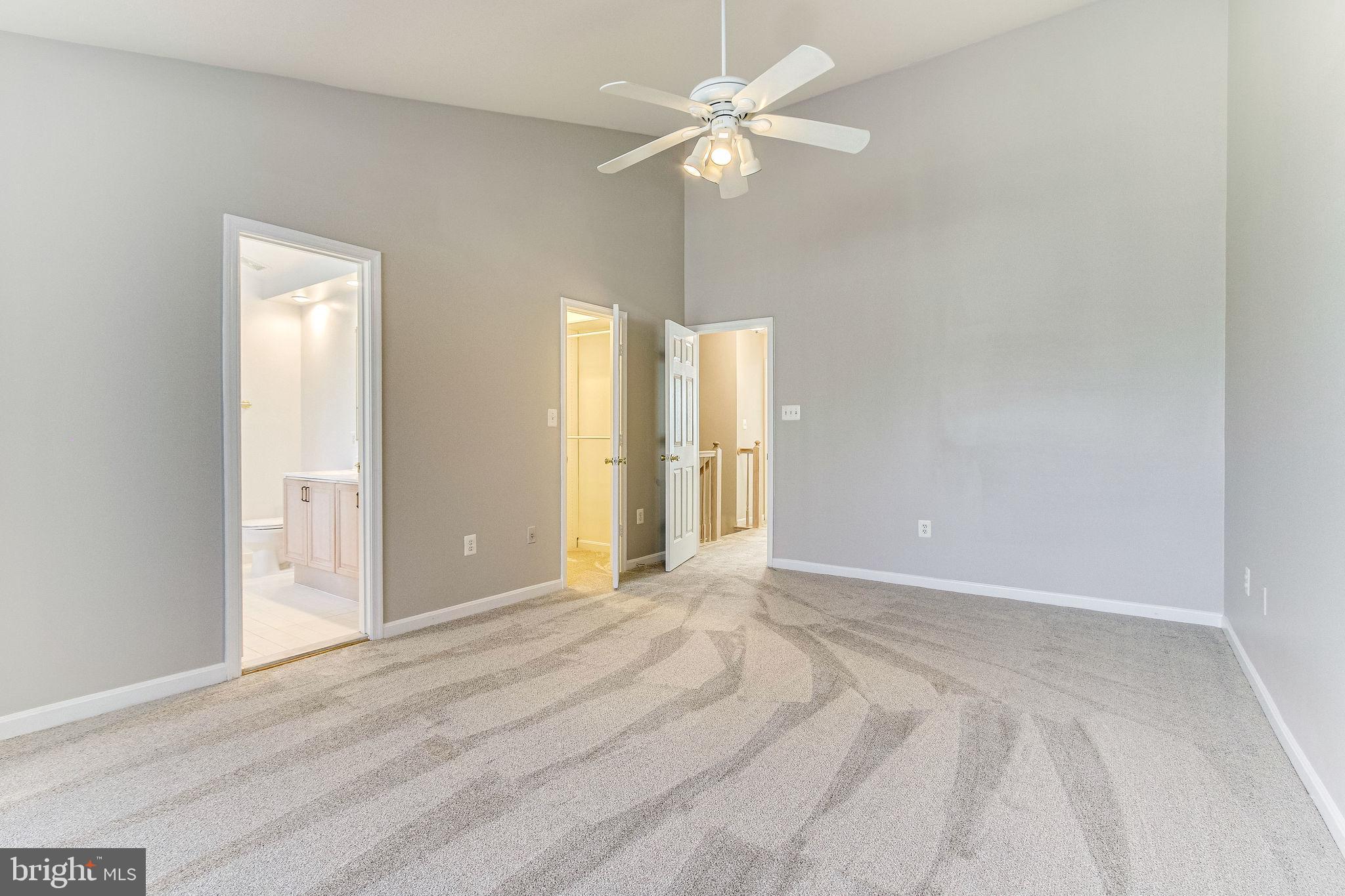 KINGSTOWNE - Residential Lease