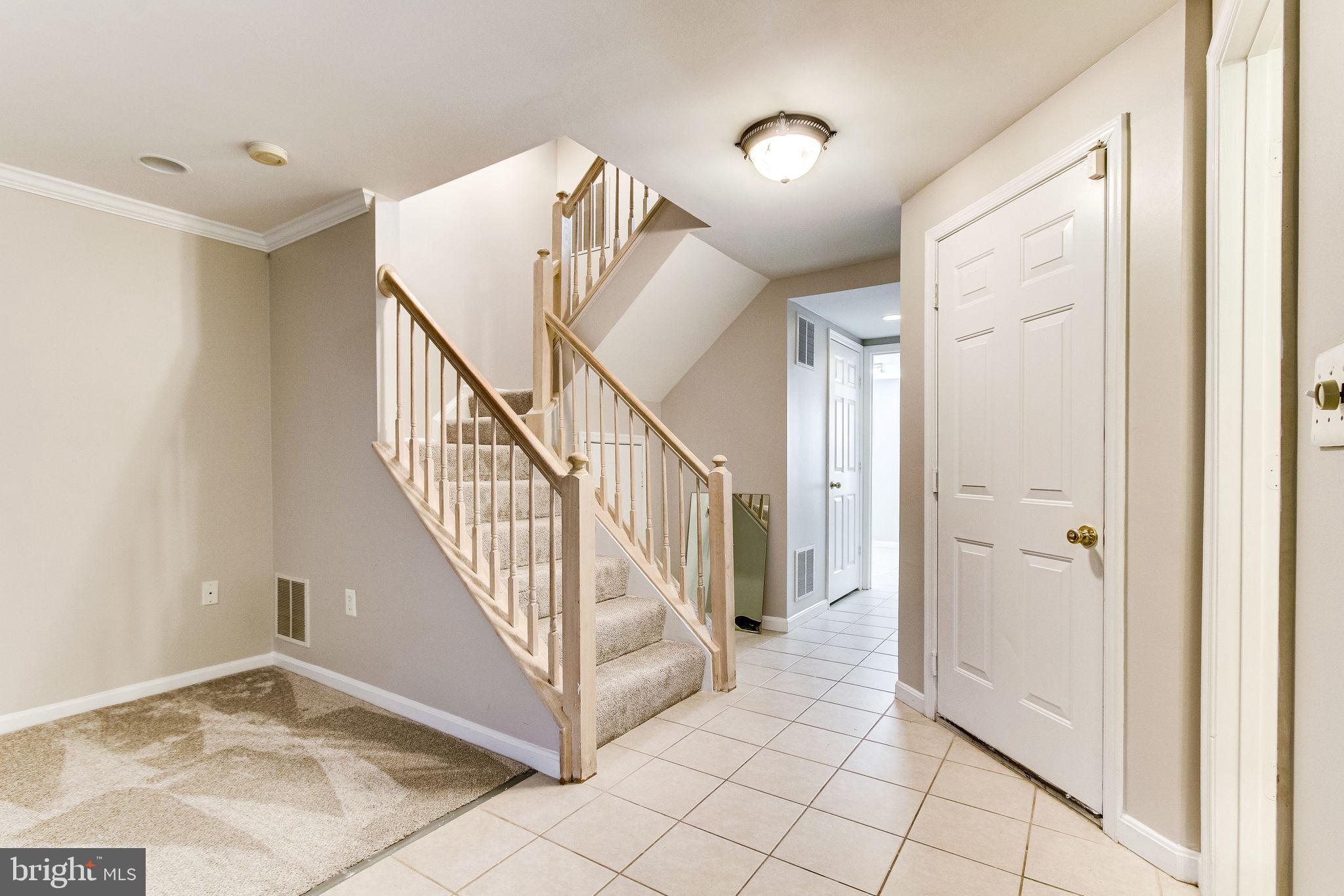 KINGSTOWNE - Residential Lease