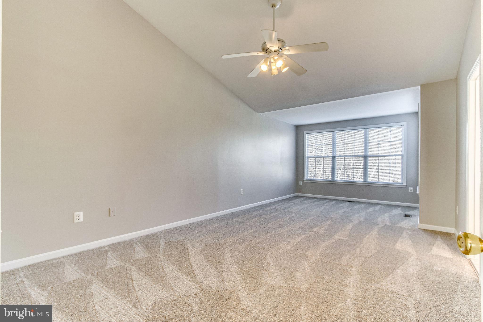 KINGSTOWNE - Residential Lease