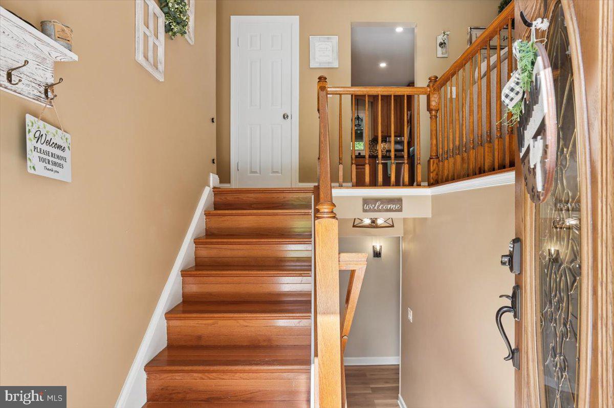 ROSE HILL FARMS - Residential