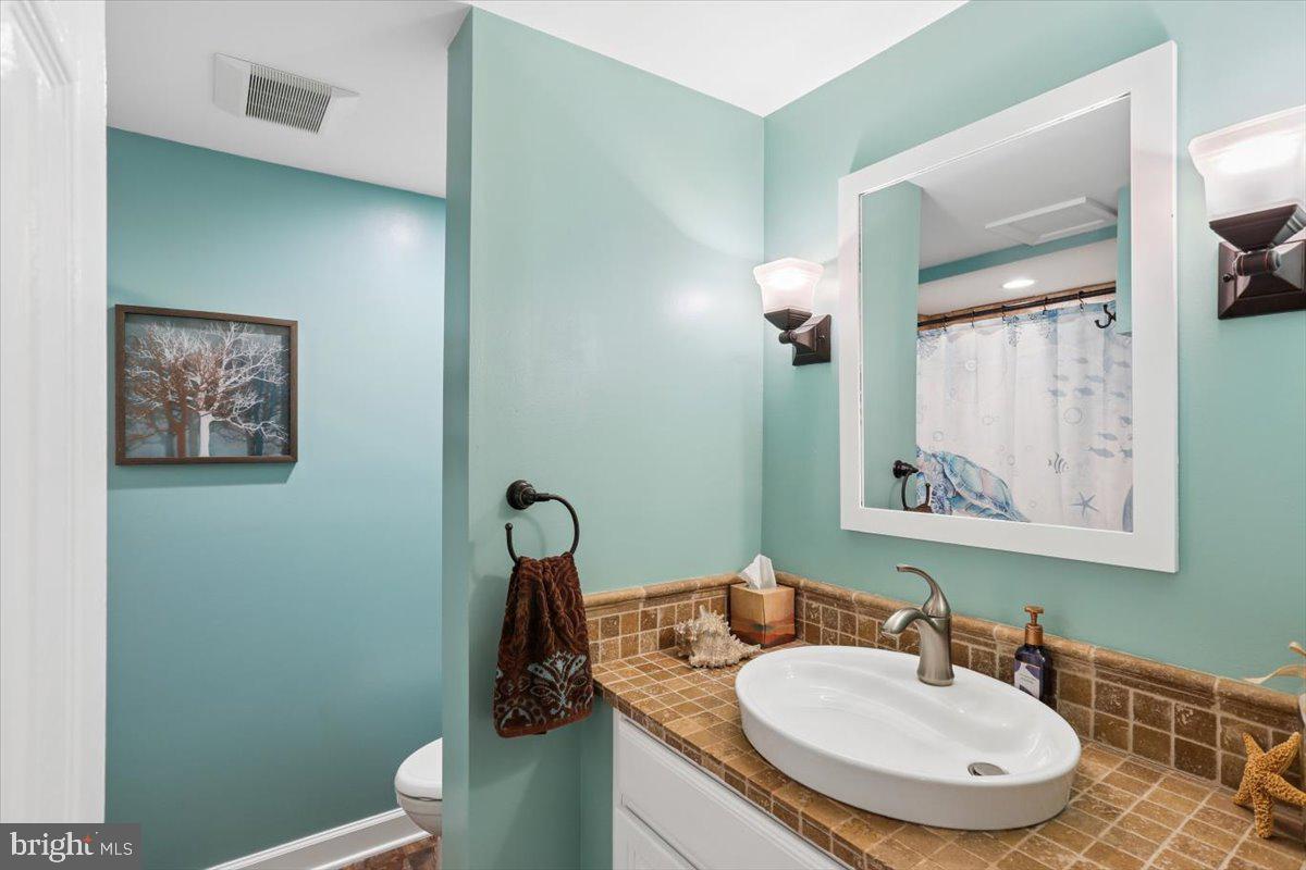 ROSE HILL FARMS - Residential