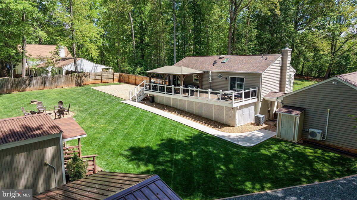 ROSE HILL FARMS - Residential