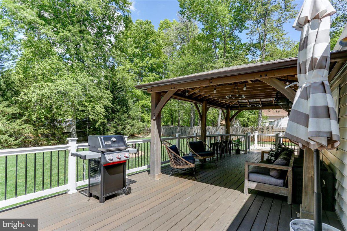 ROSE HILL FARMS - Residential