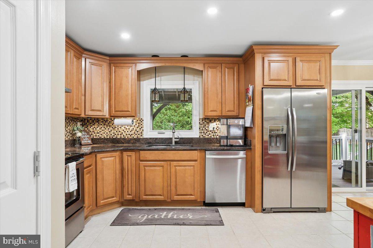 ROSE HILL FARMS - Residential