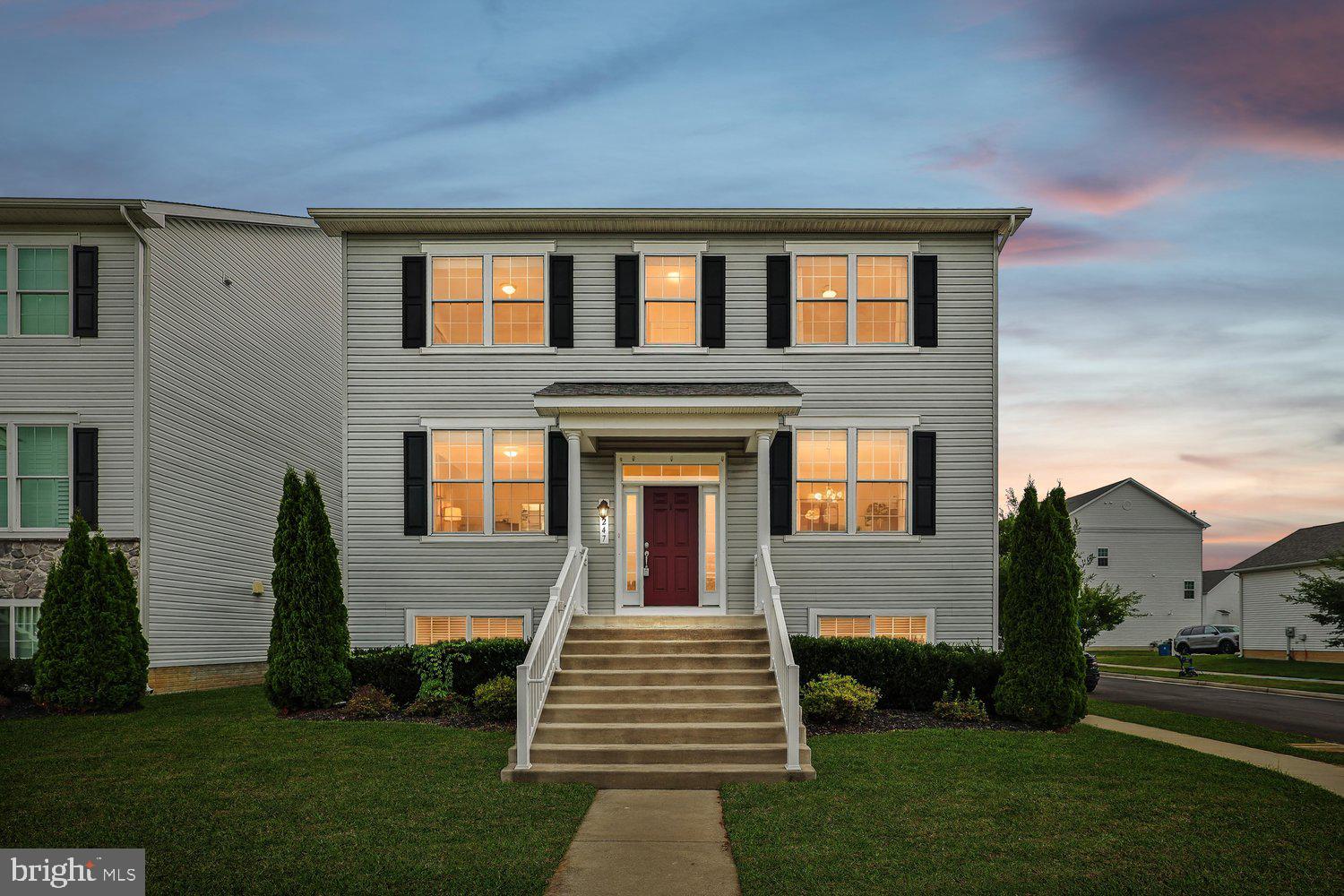 247 BREEDING BOULEVARD